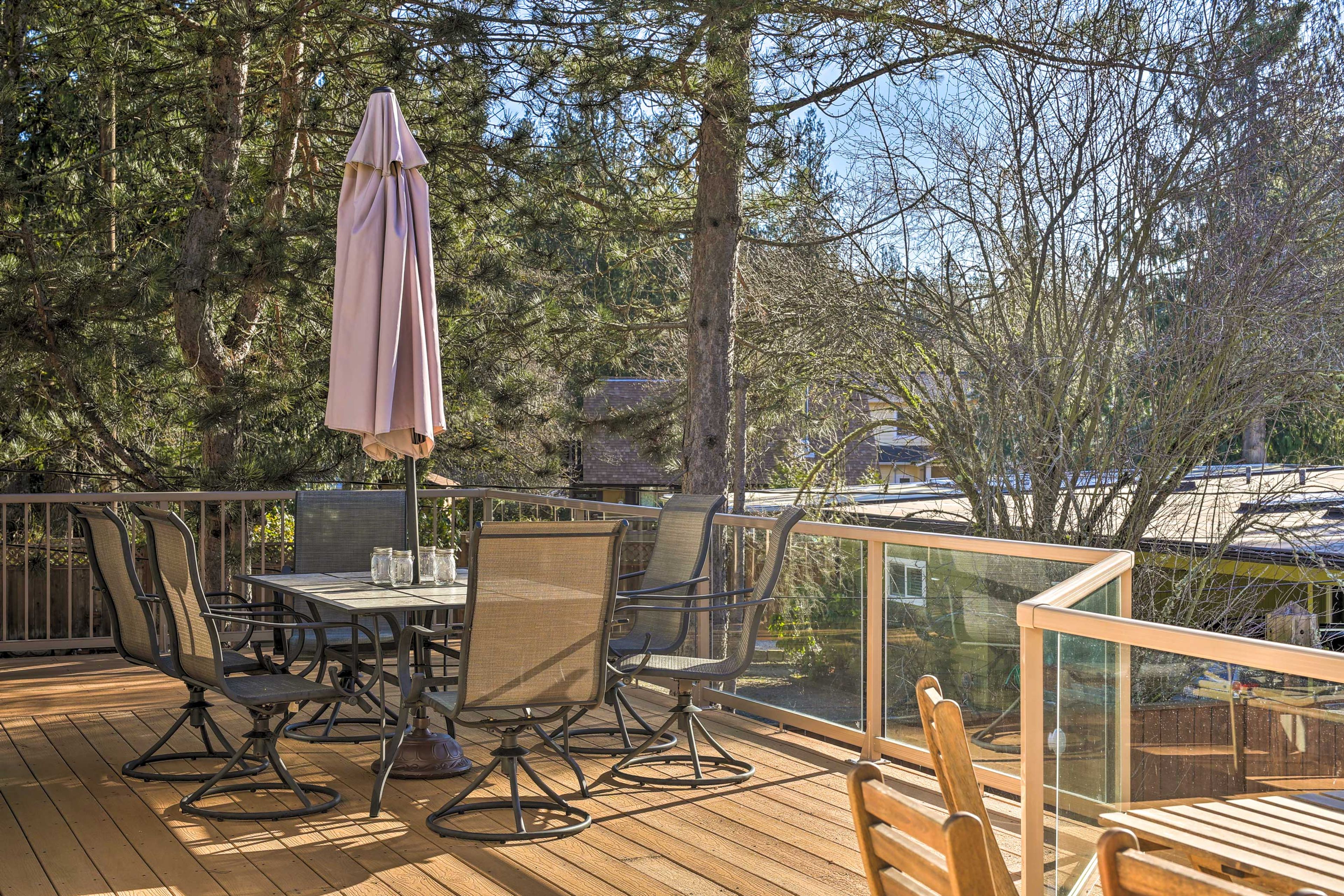 Private Deck | Outdoor Dining