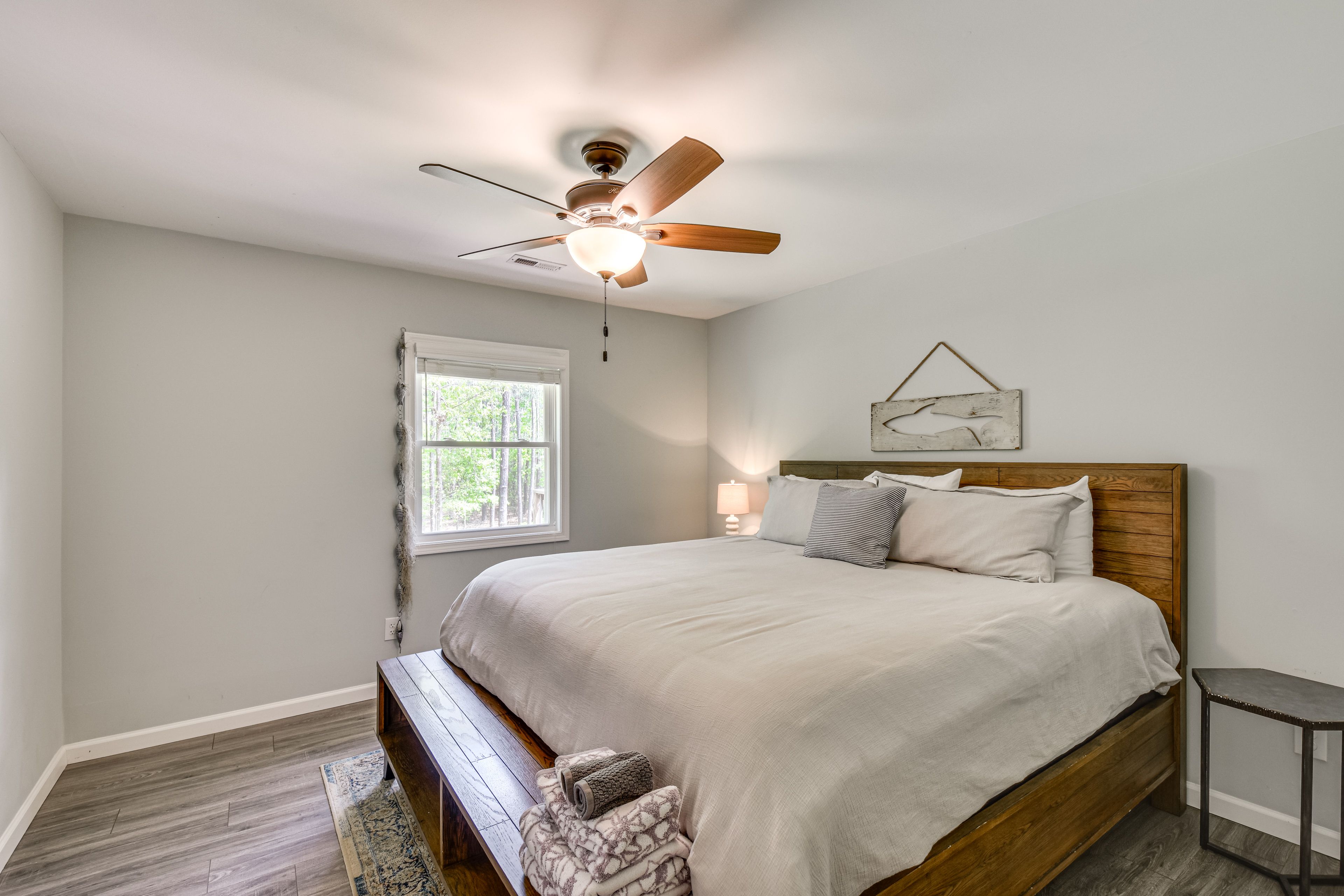 Bedroom 2 | King Bed