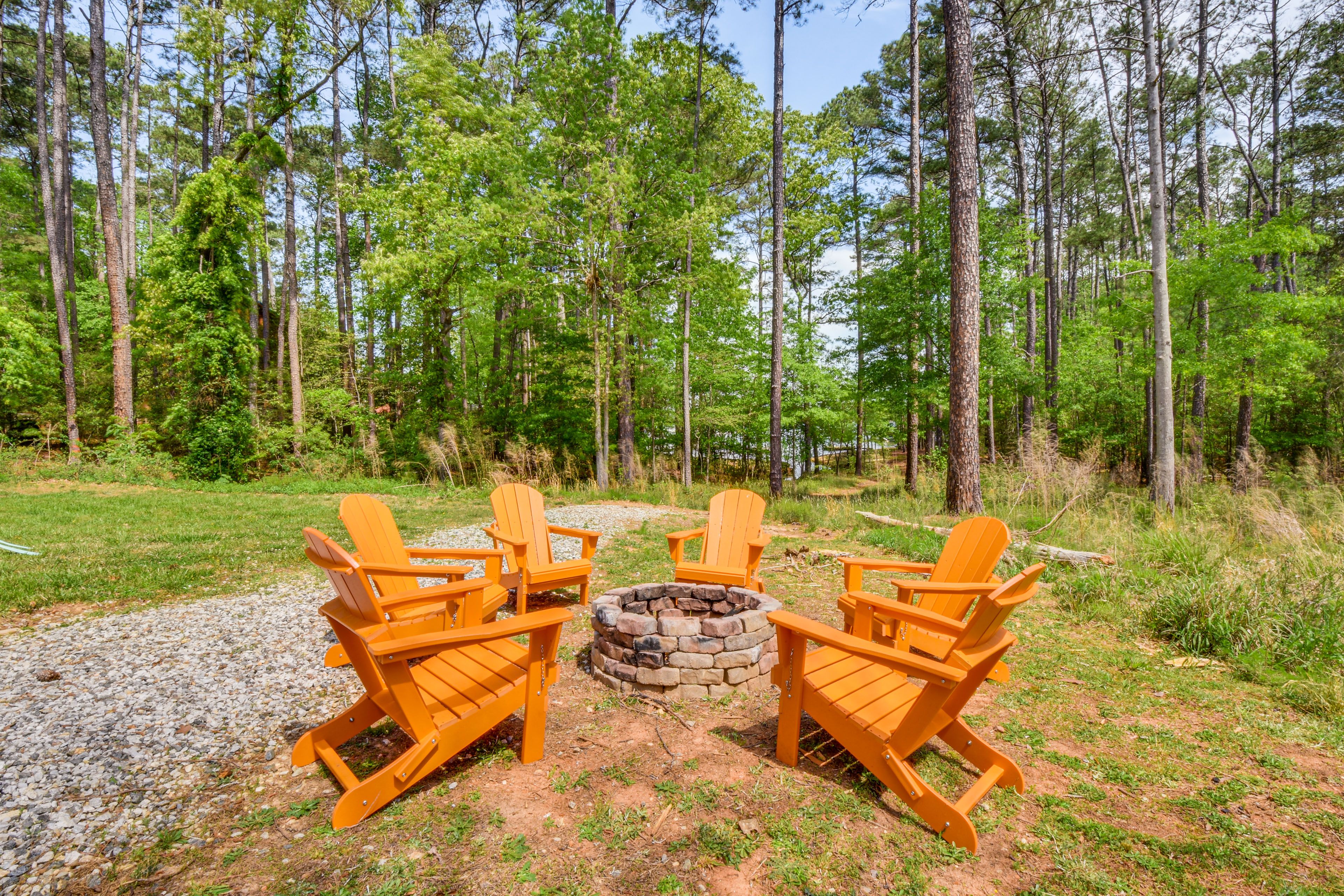 Private Yard | Fire Pit