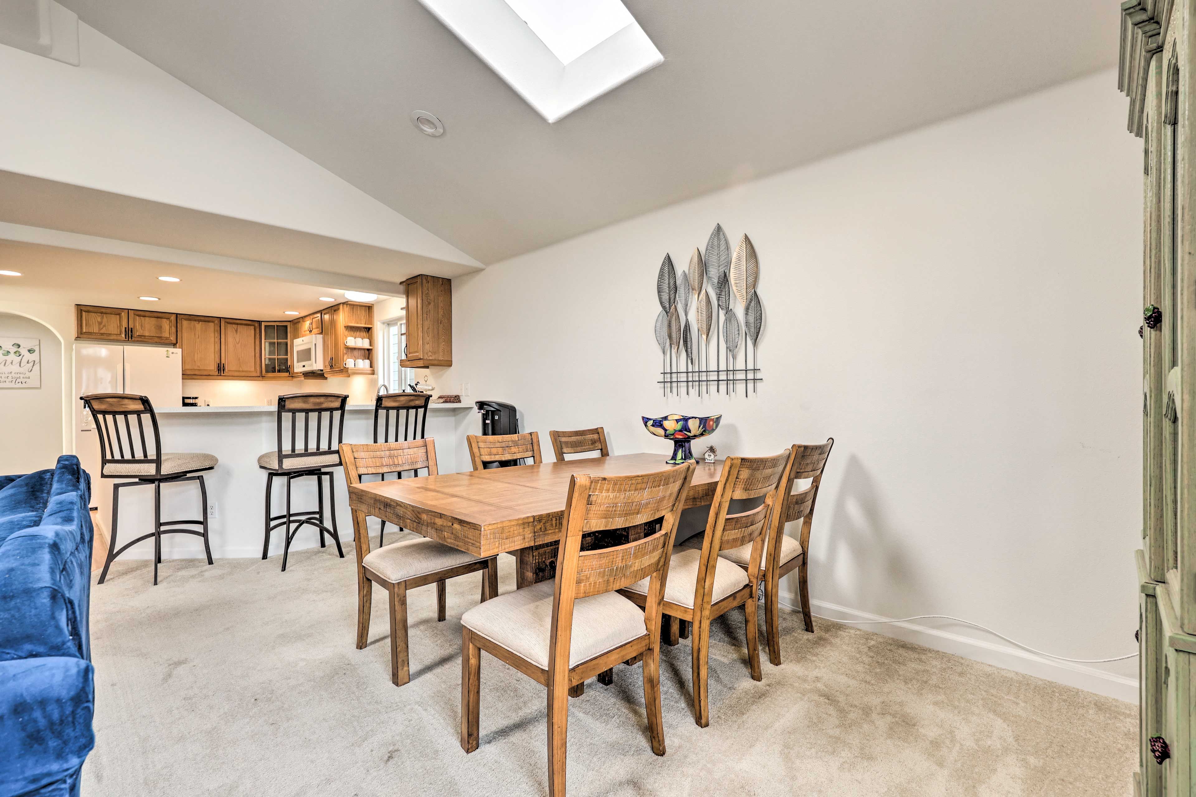 Dining Area | 2nd Floor