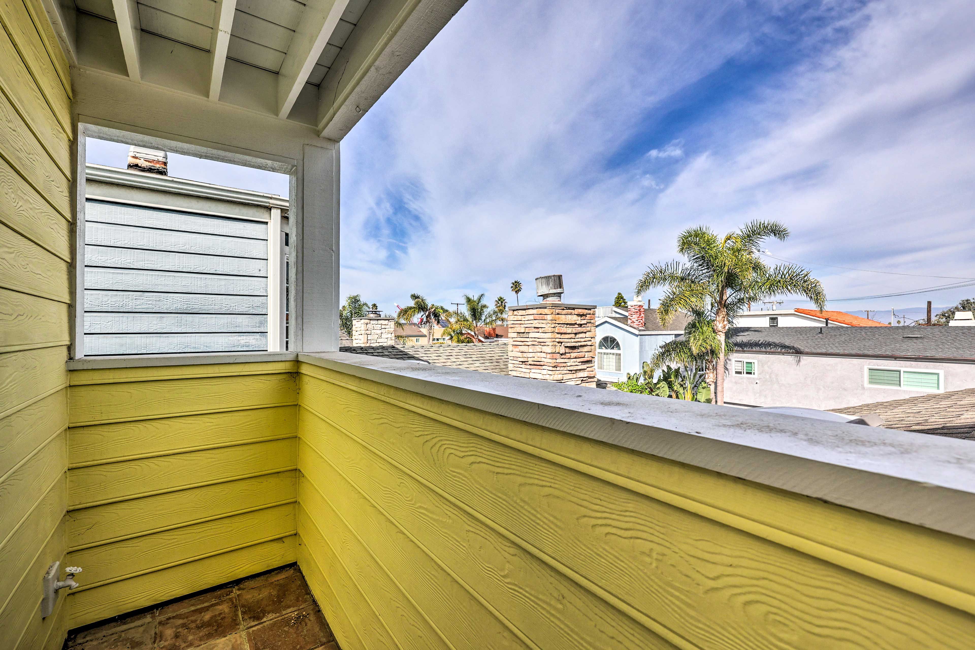 Balcony | 3rd Floor