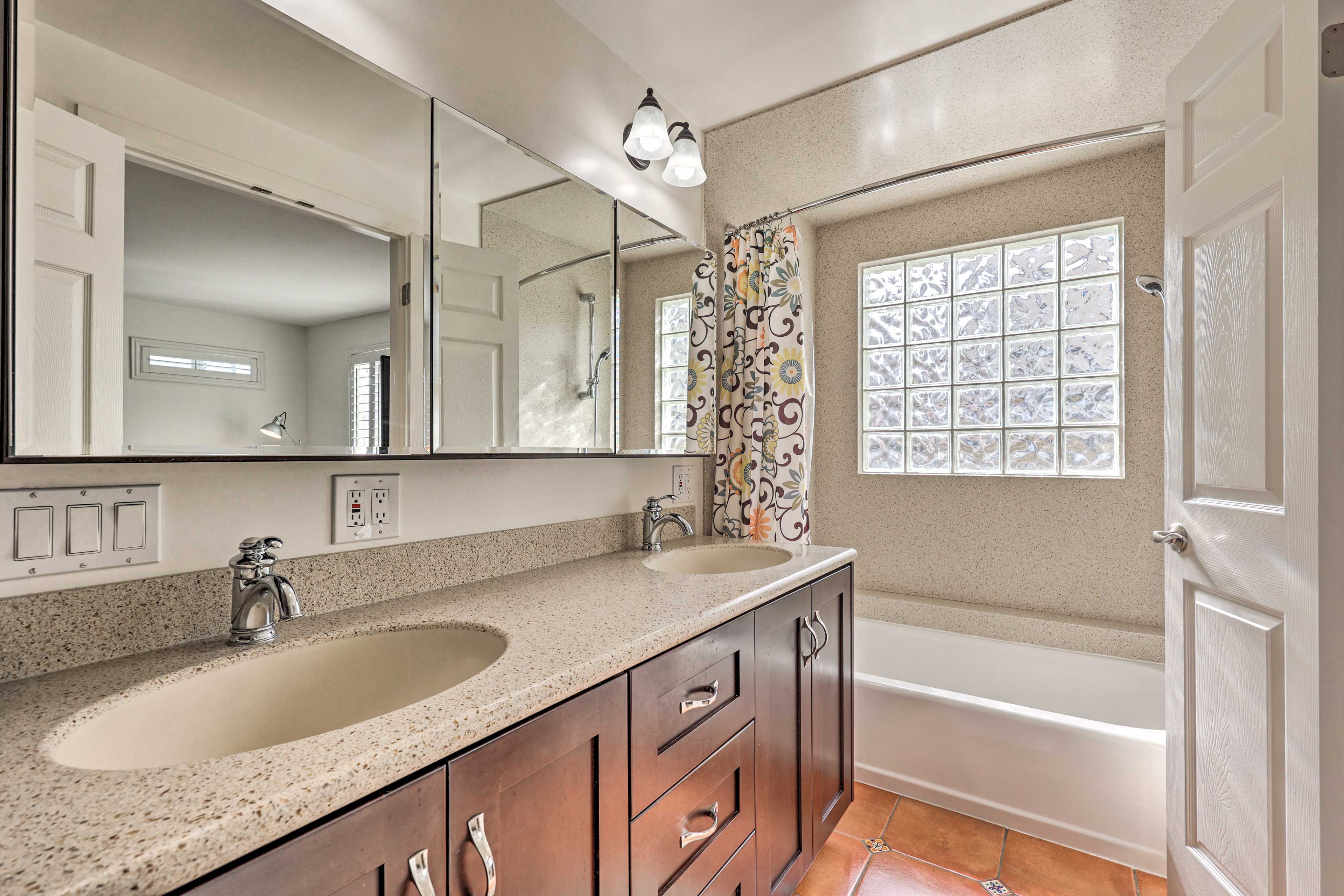 En-Suite Bathroom | 3rd Floor
