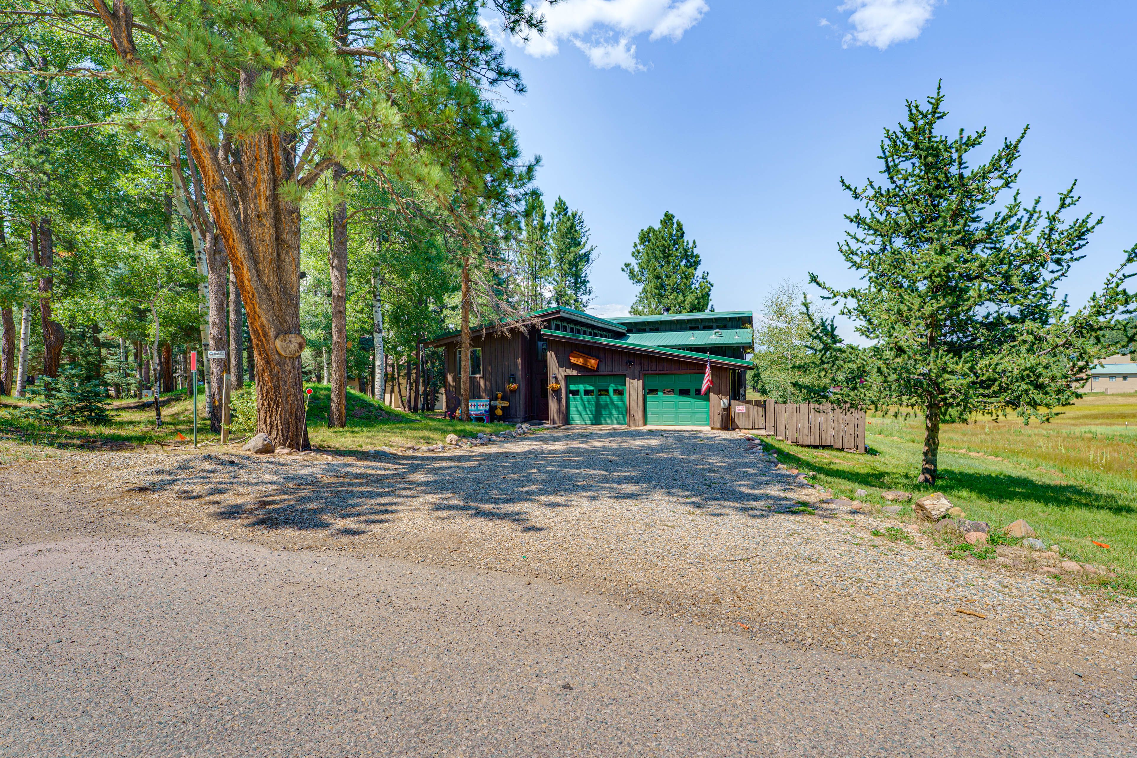 Parking | Garage (1 Vehicle) | Driveway (3 Vehicles)
