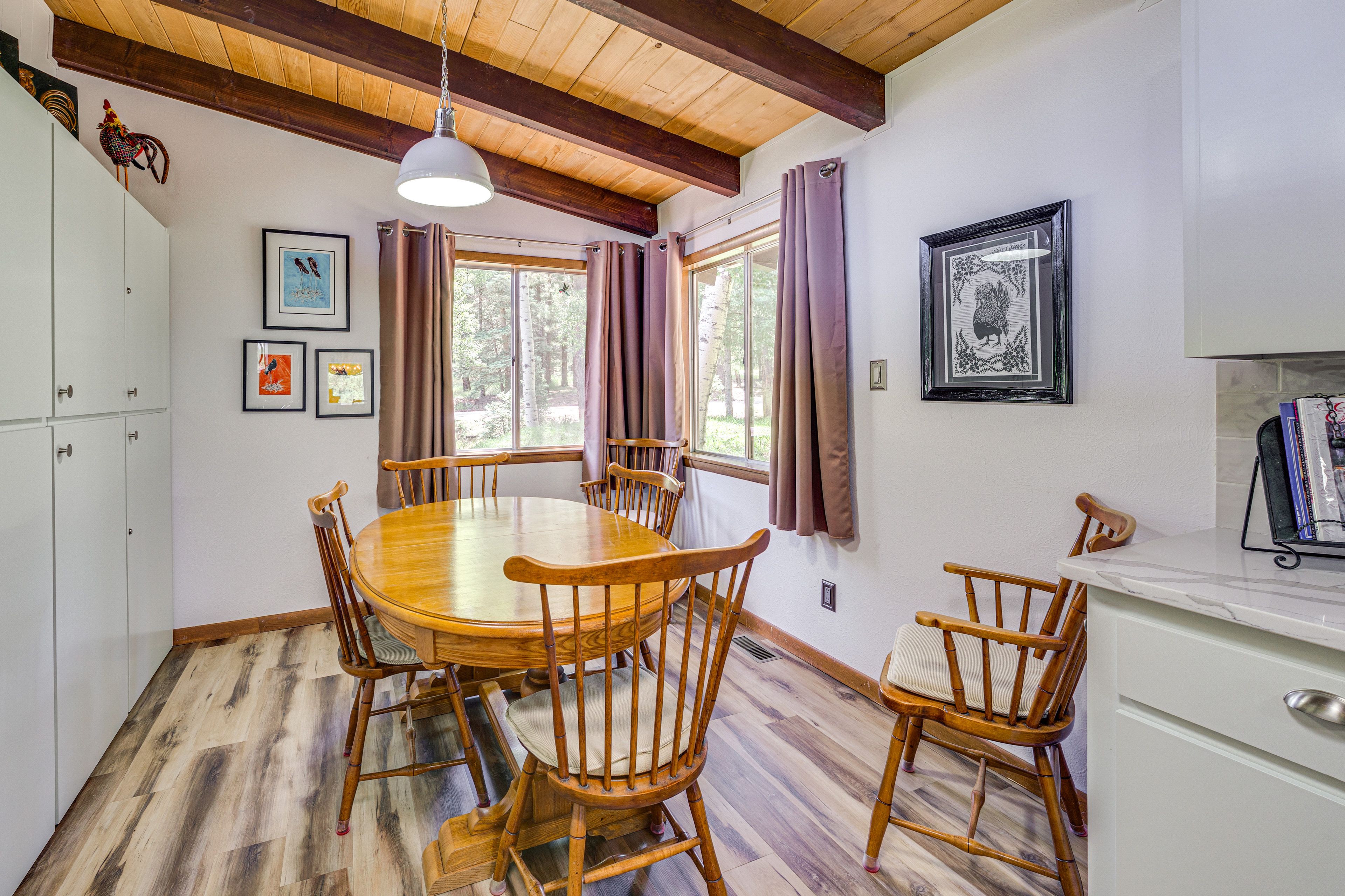 Breakfast Nook | Main Level