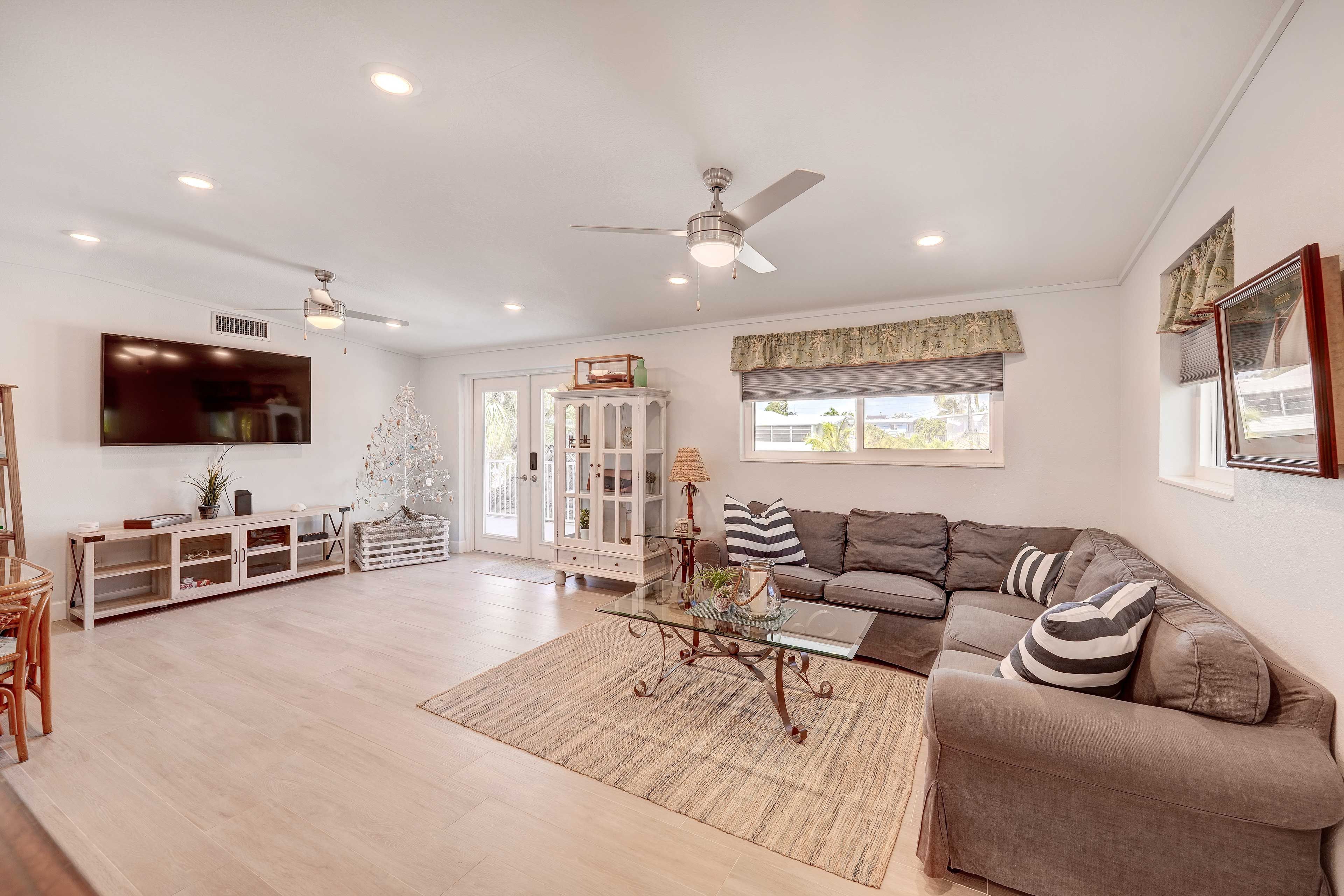 Upper Living Room | DVD Player | Board Games