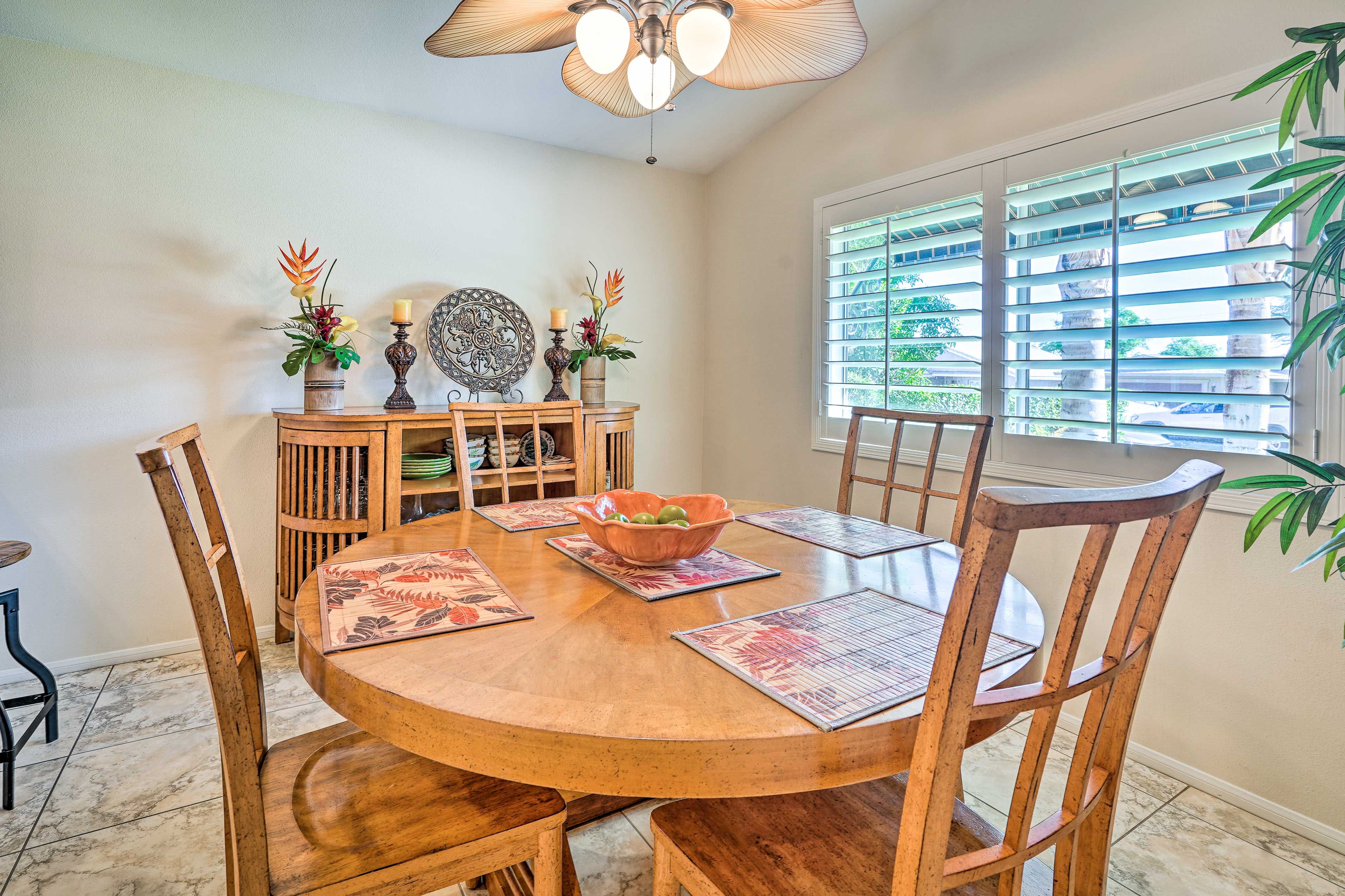 Dining Room | Dishware & Flatware