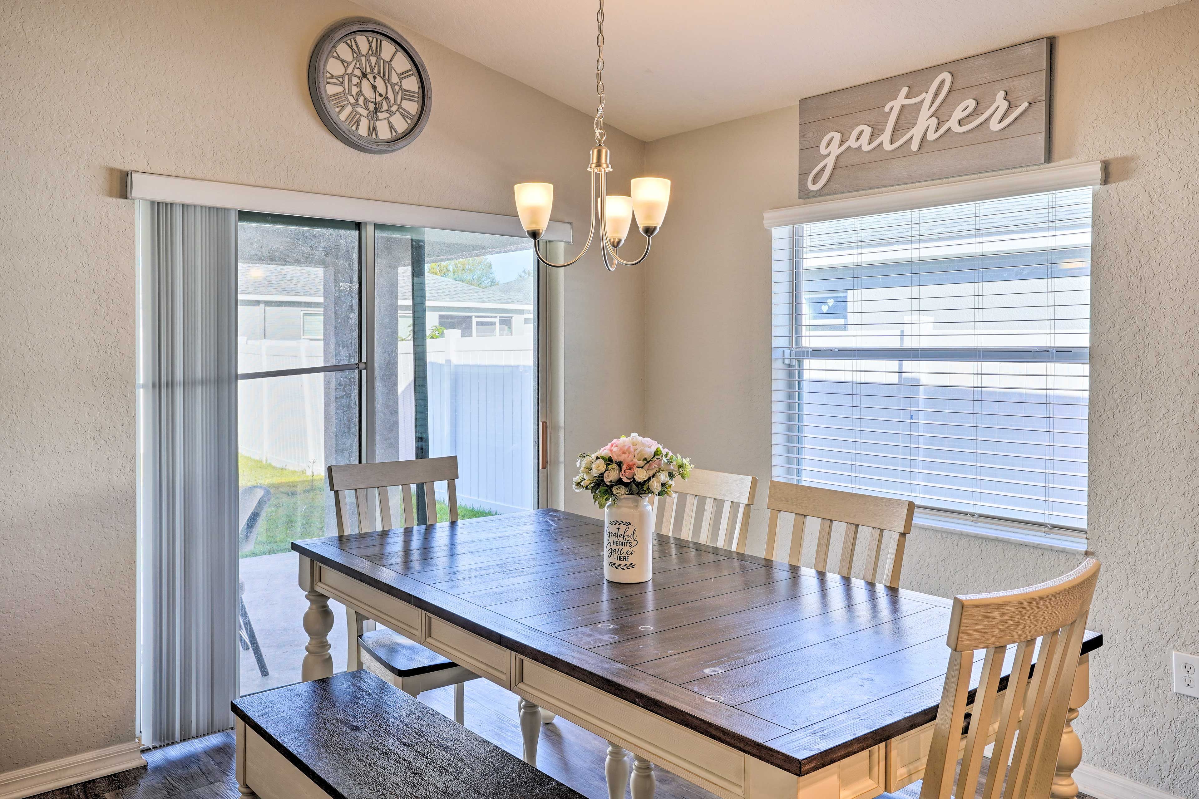 Dining Area | Dishware & Flatware