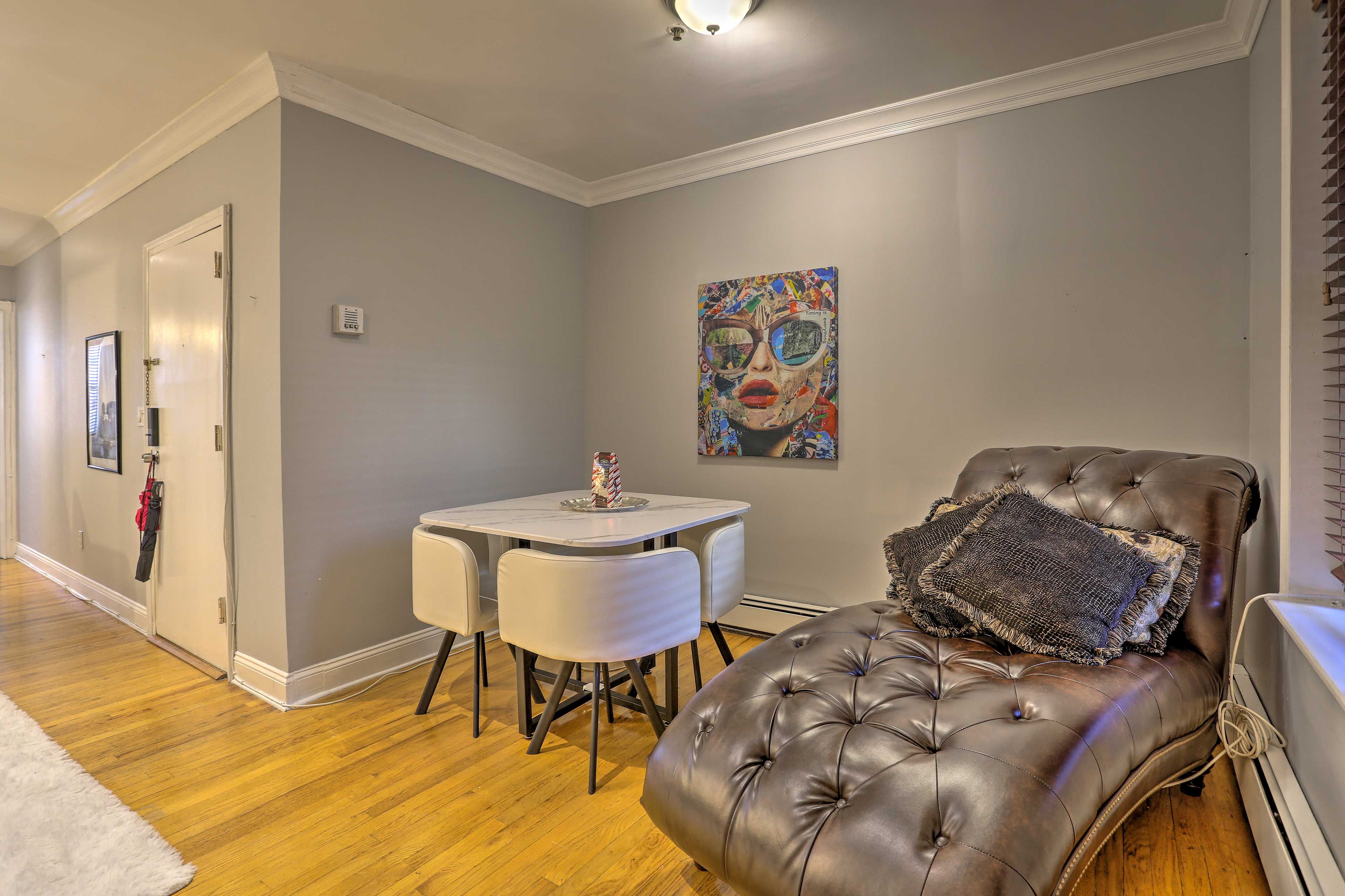 Dining Area | Dishware & Flatware