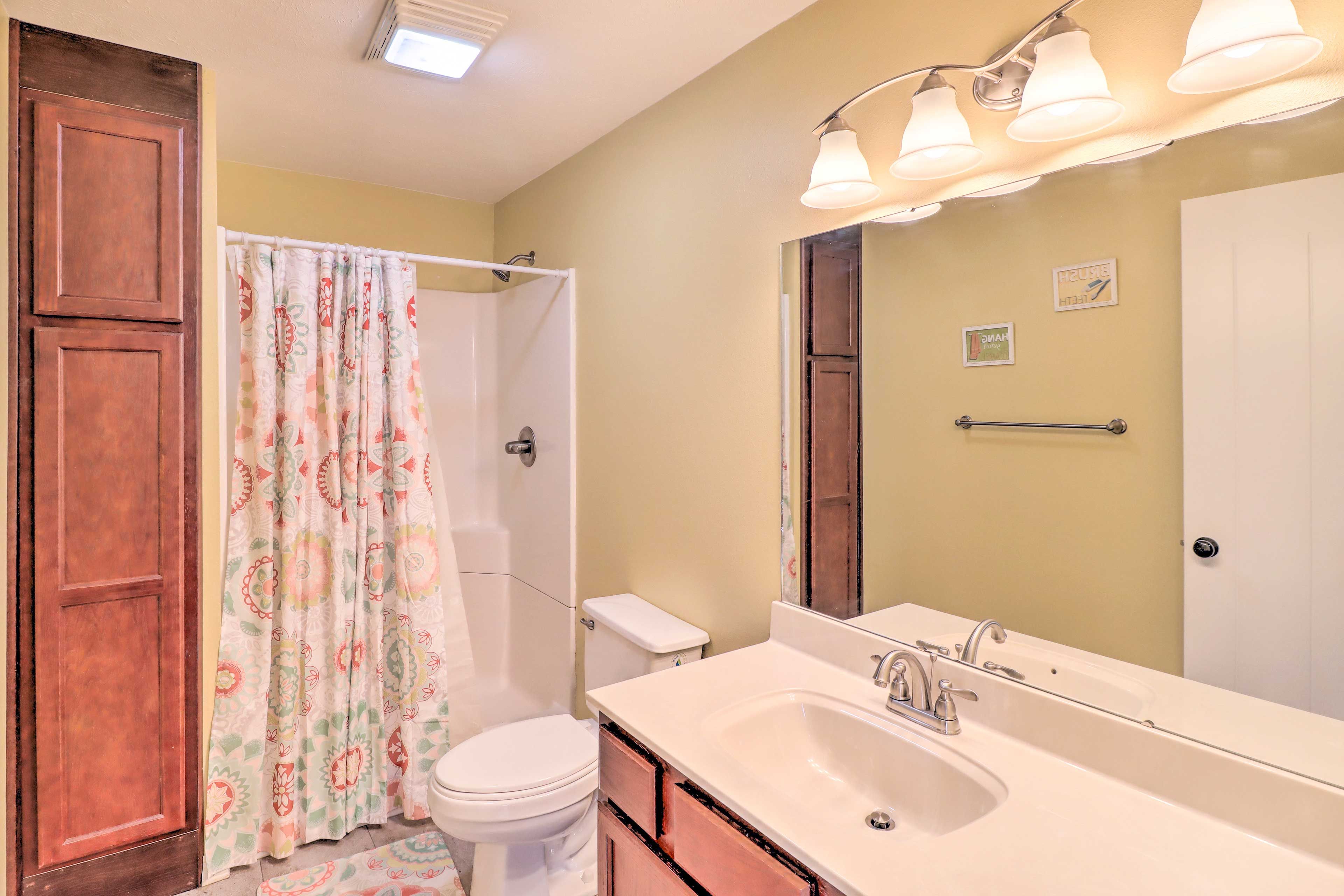 Full Bathroom