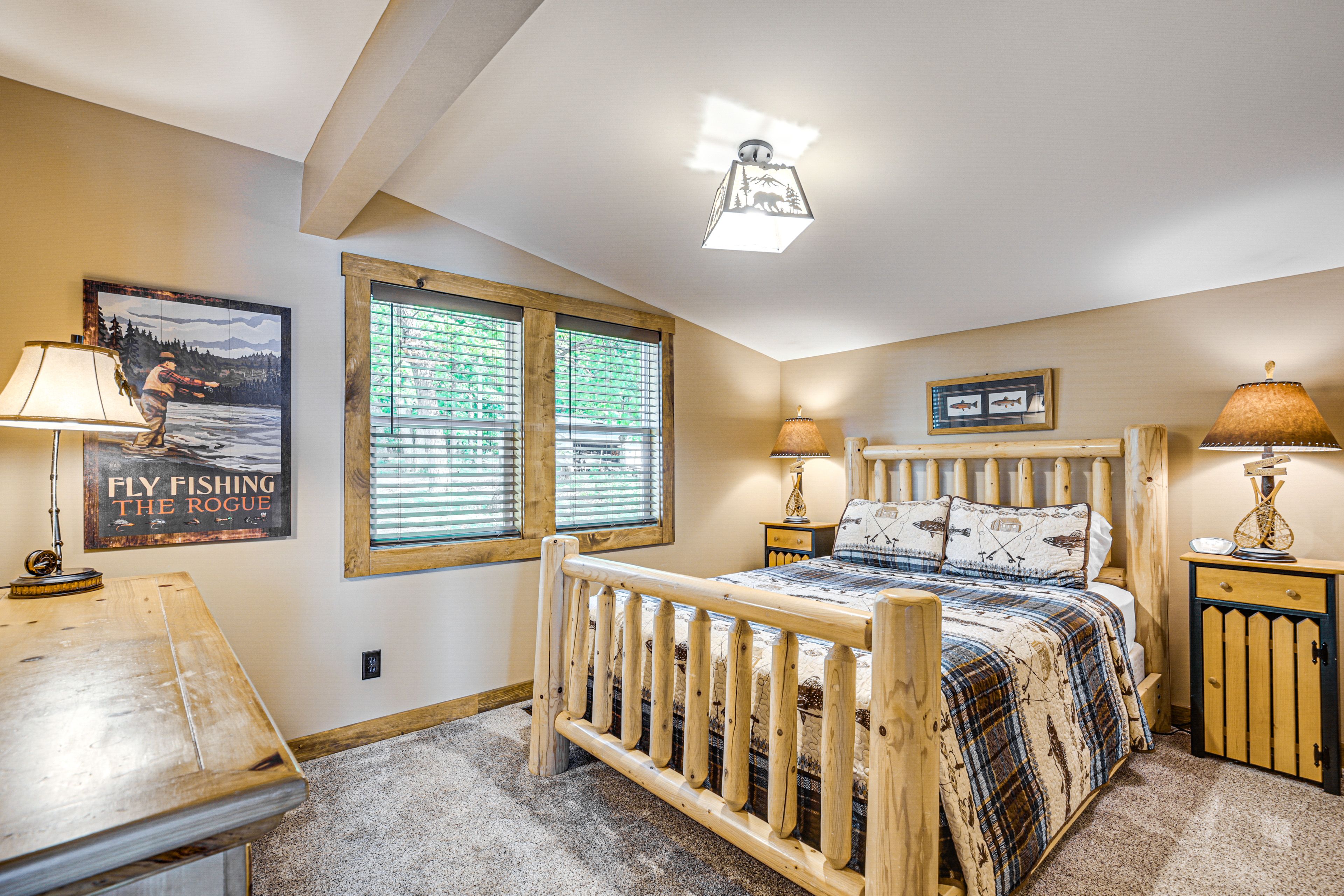 Bedroom 1 | Queen Bed | Linens Provided