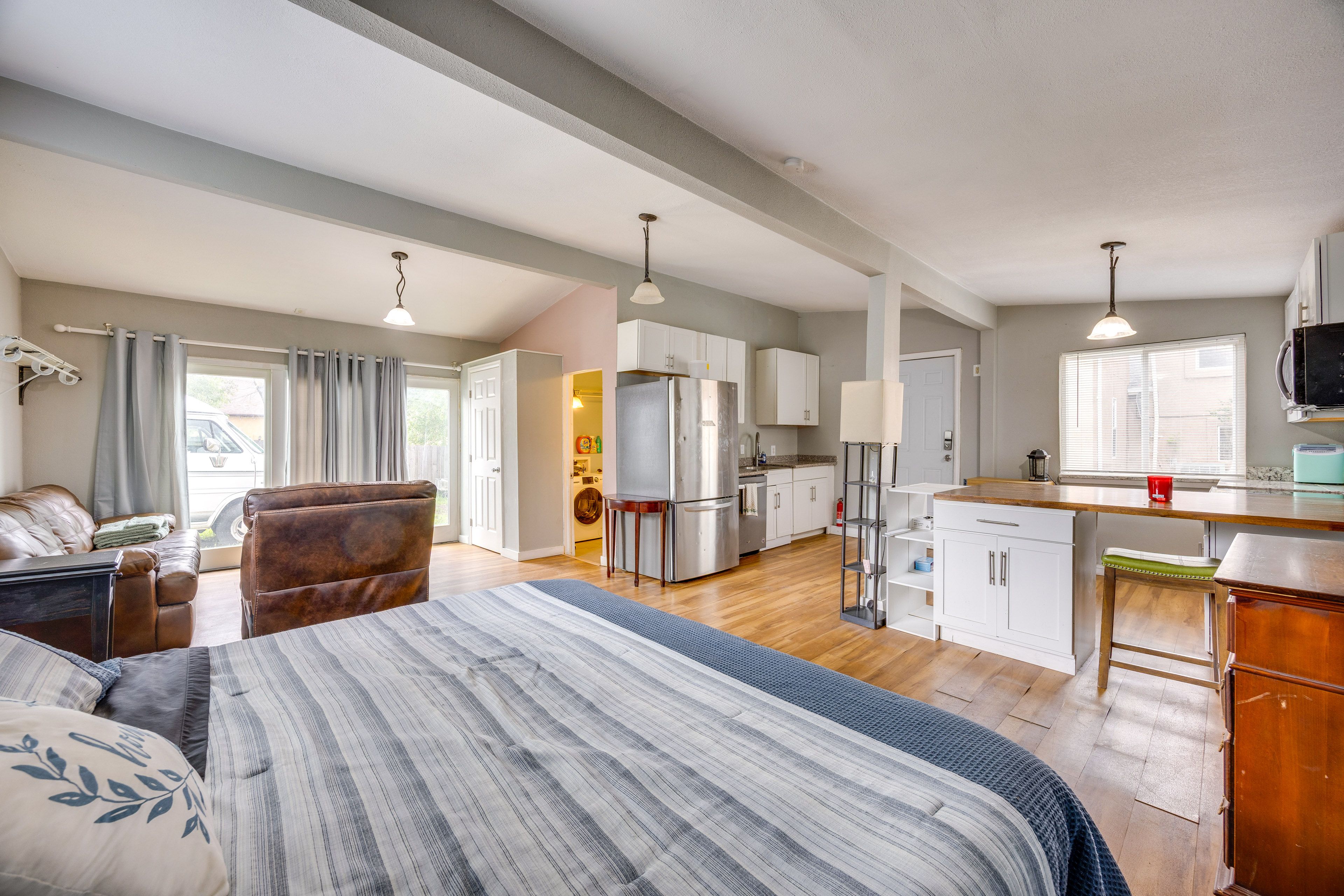 Colorado Springs Vacation Rental | Studio | 1BA | 550 Sq Ft