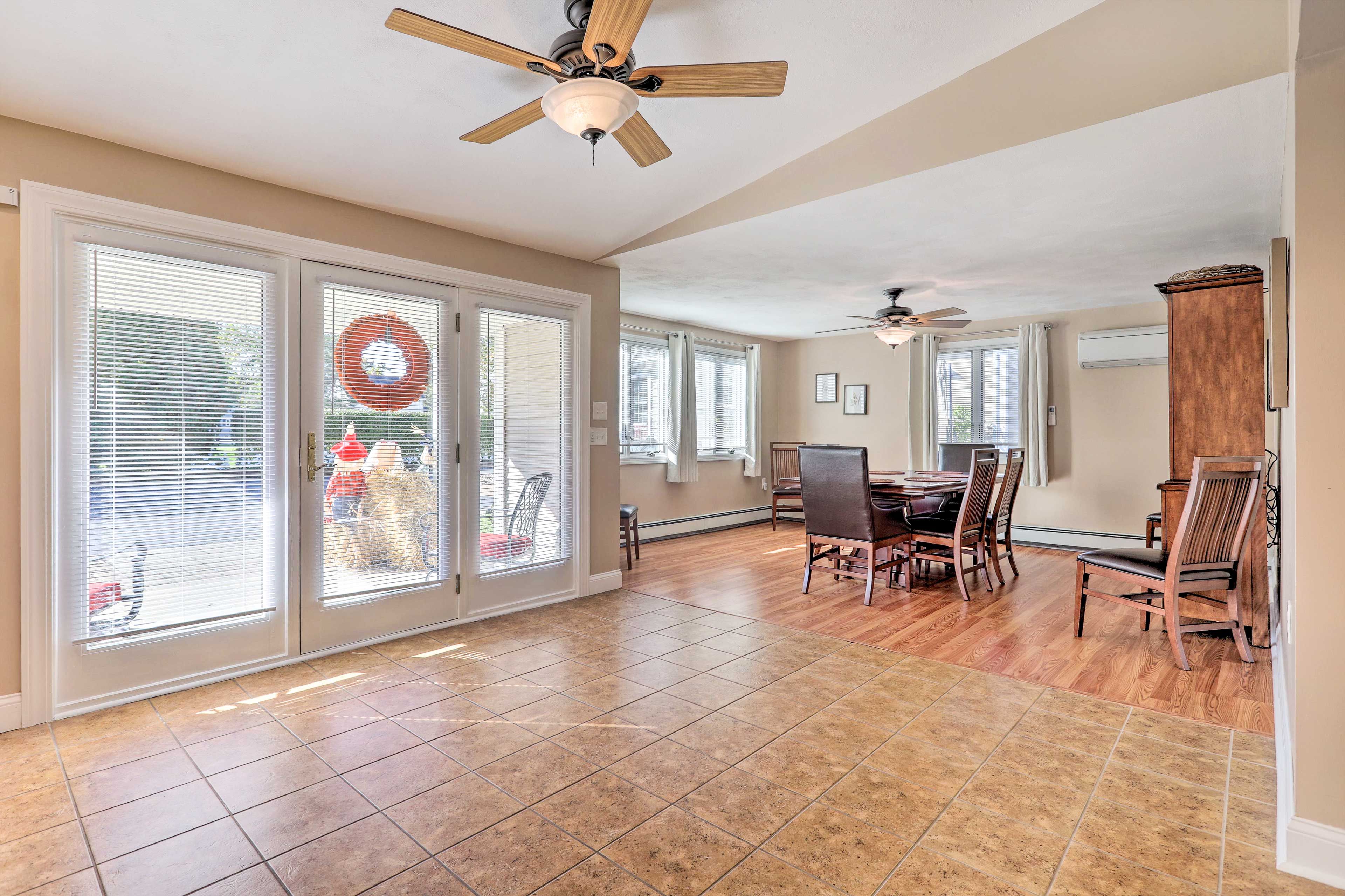 Dining Room | Central Heating & A/C