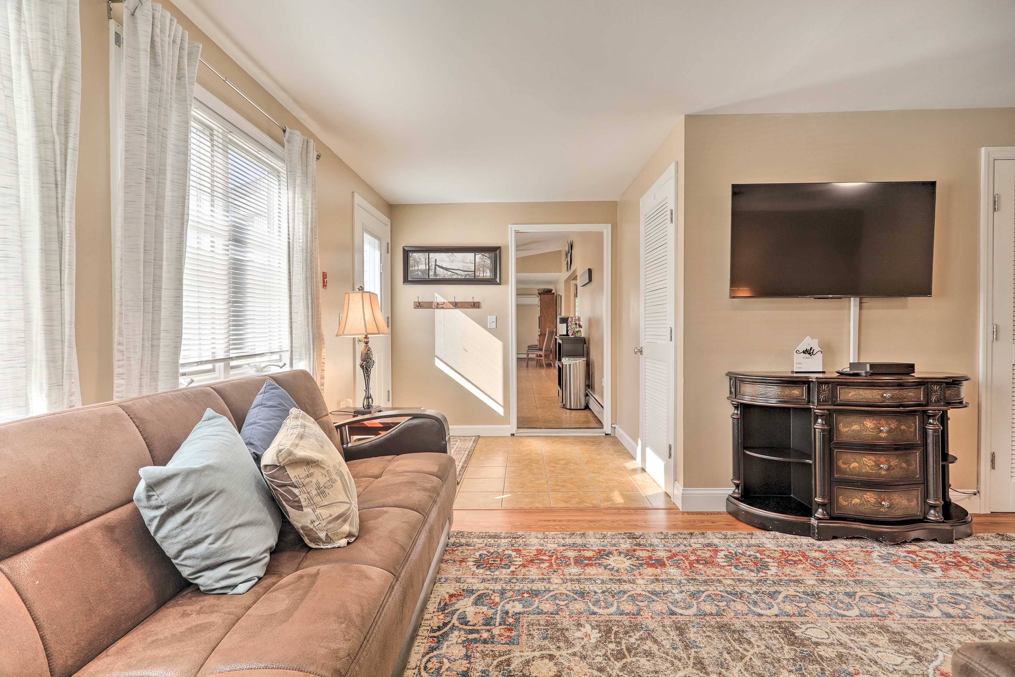 Living Room | DVD Player | Board Games | 2 Single Sleeper Sofas