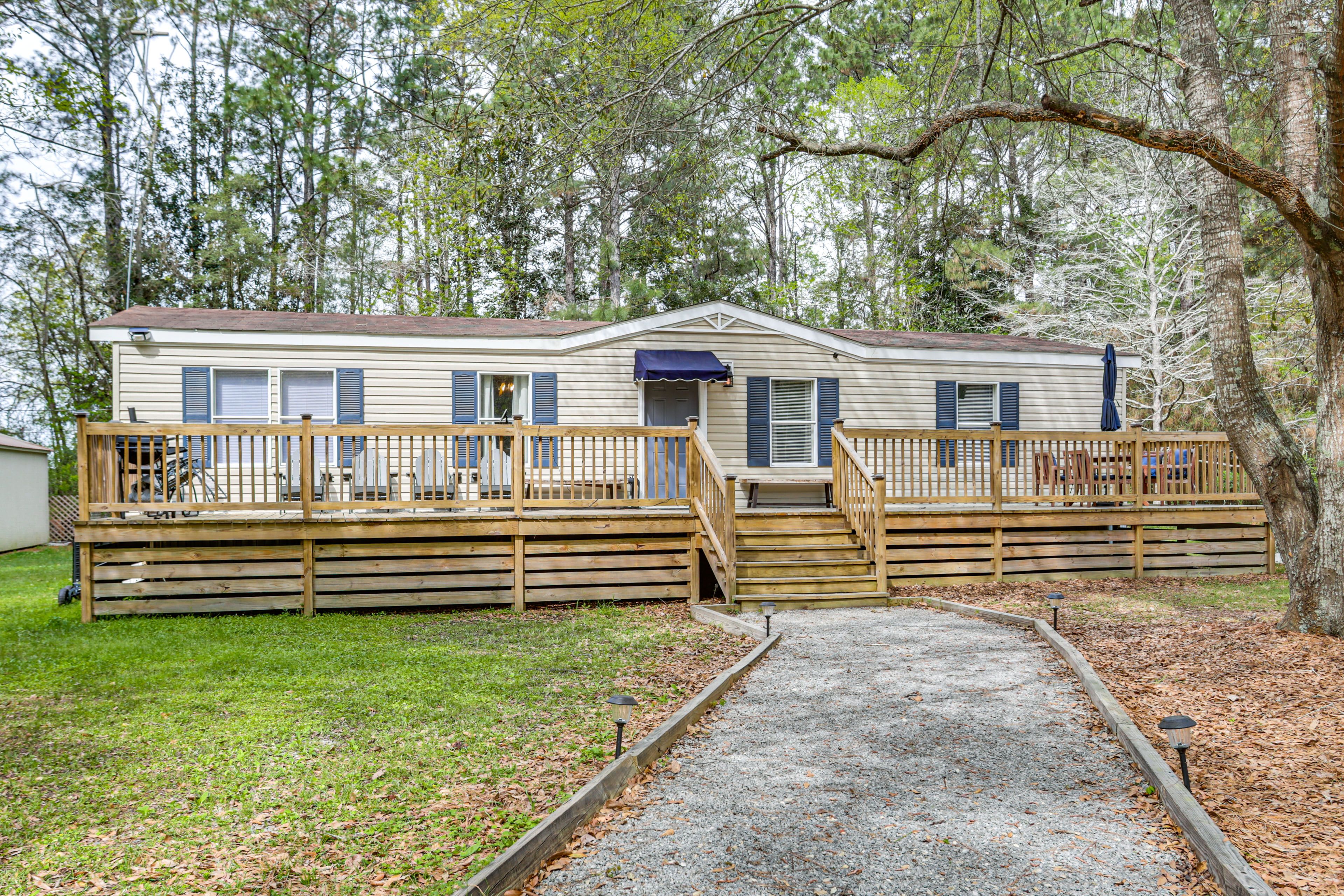 Covington Vacation Rental | 3BR | 2BA | Stairs Required | 1,213 Sq Ft