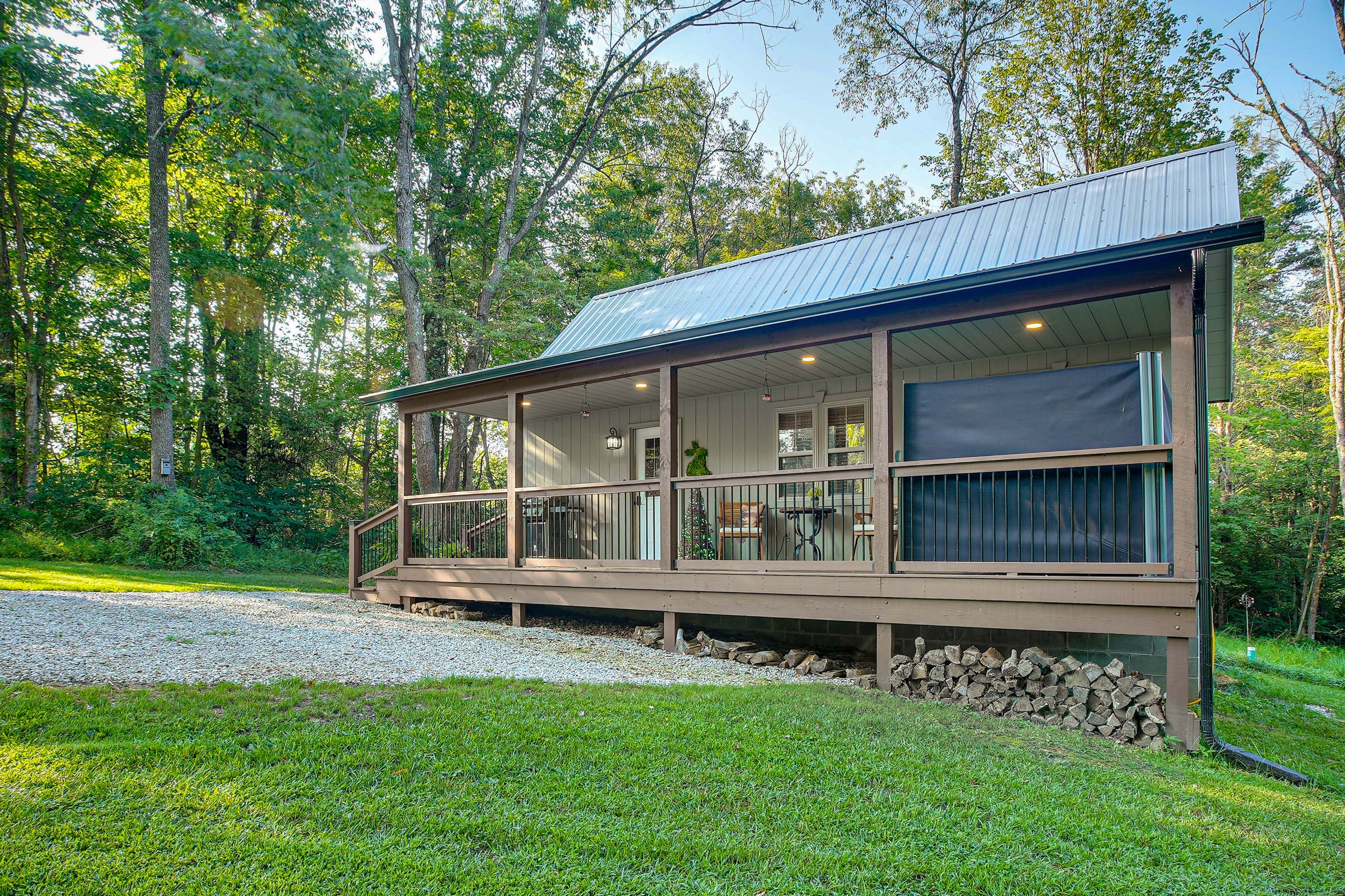 Cabin Exterior | Peaceful Wooded Surroundings