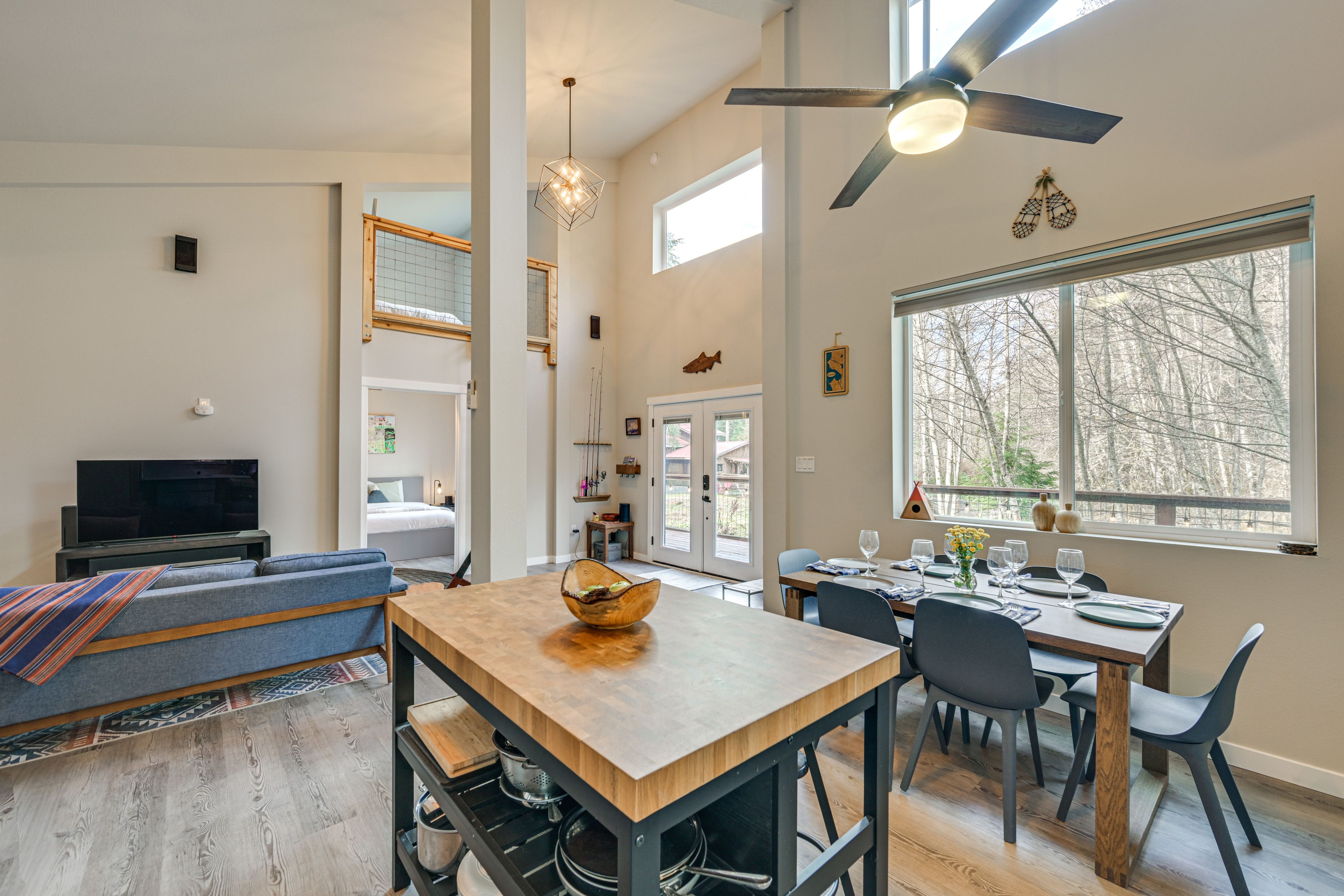 Dining Area | 1st Floor