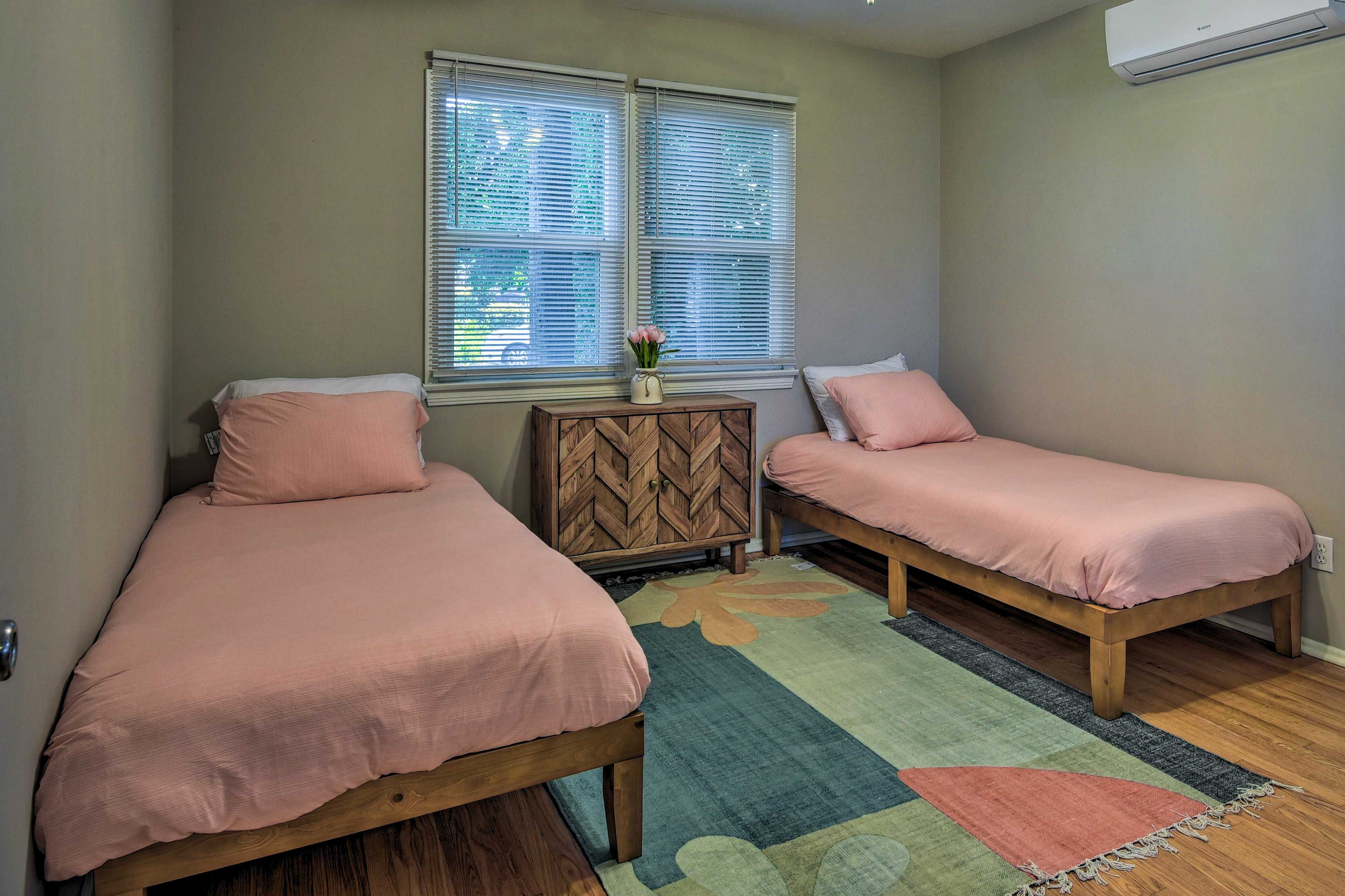 Bedroom 3 | 2 Twin Beds | Wall A/C Unit