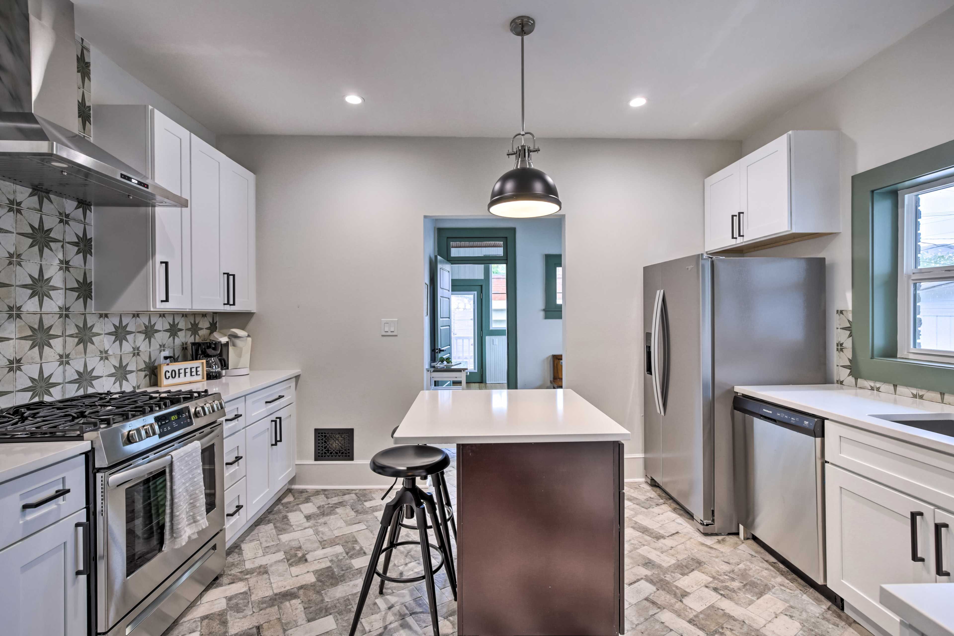 Kitchen | 1st Floor | Complimentary Spices