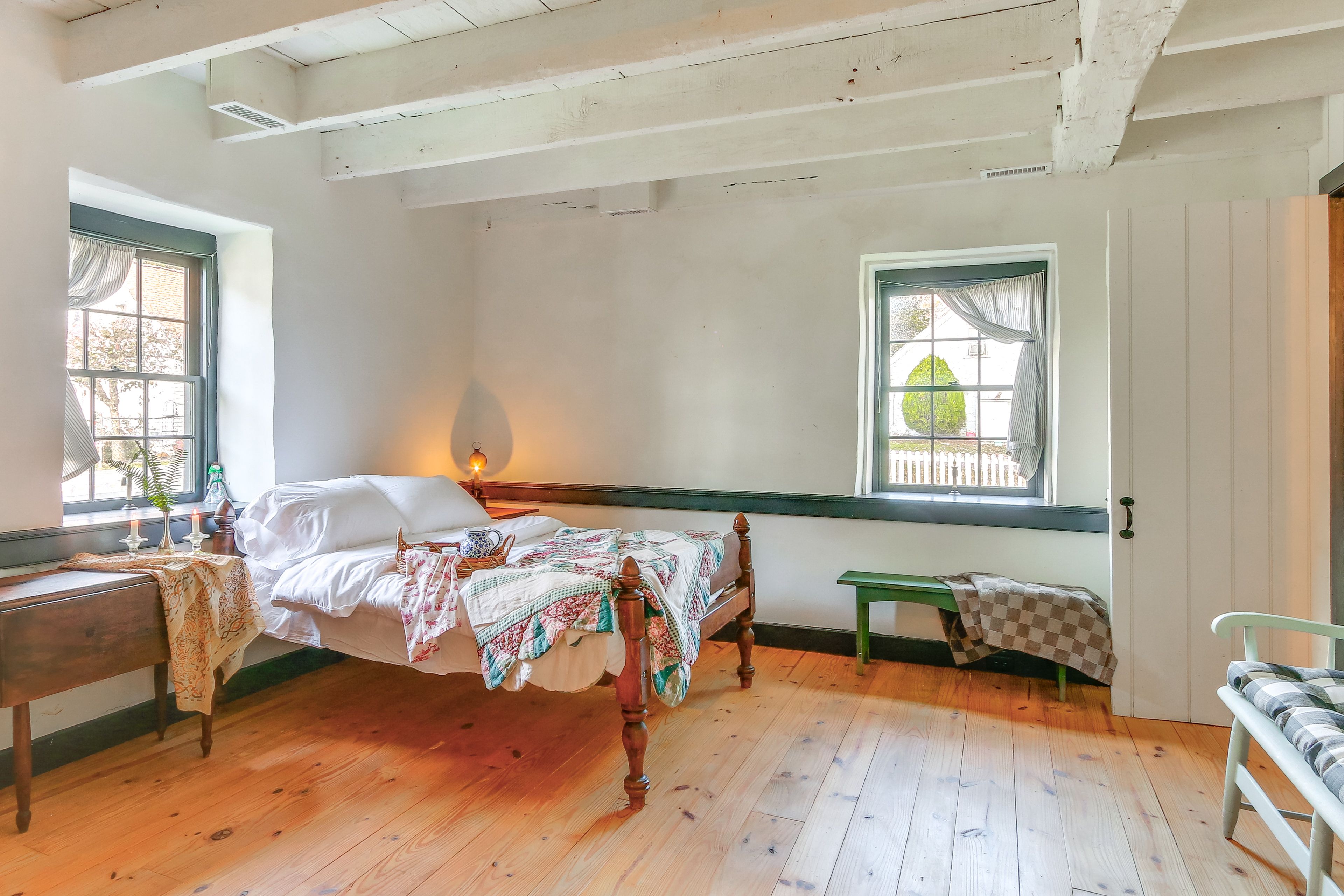 Bedroom 1 | Full Bed | Seating | Linens Provided