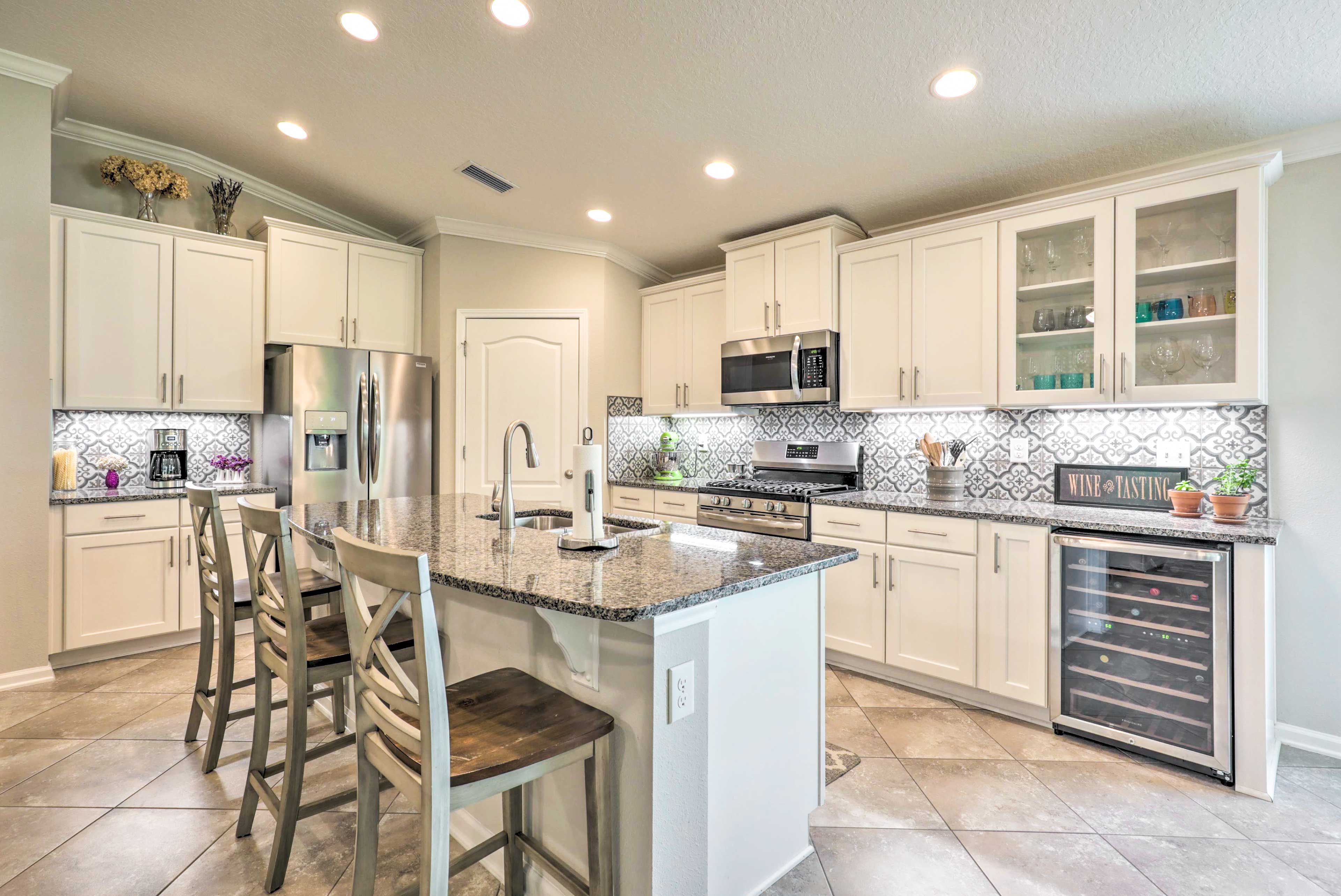 Kitchen | Cooking Basics | Spices | Single-Story Home