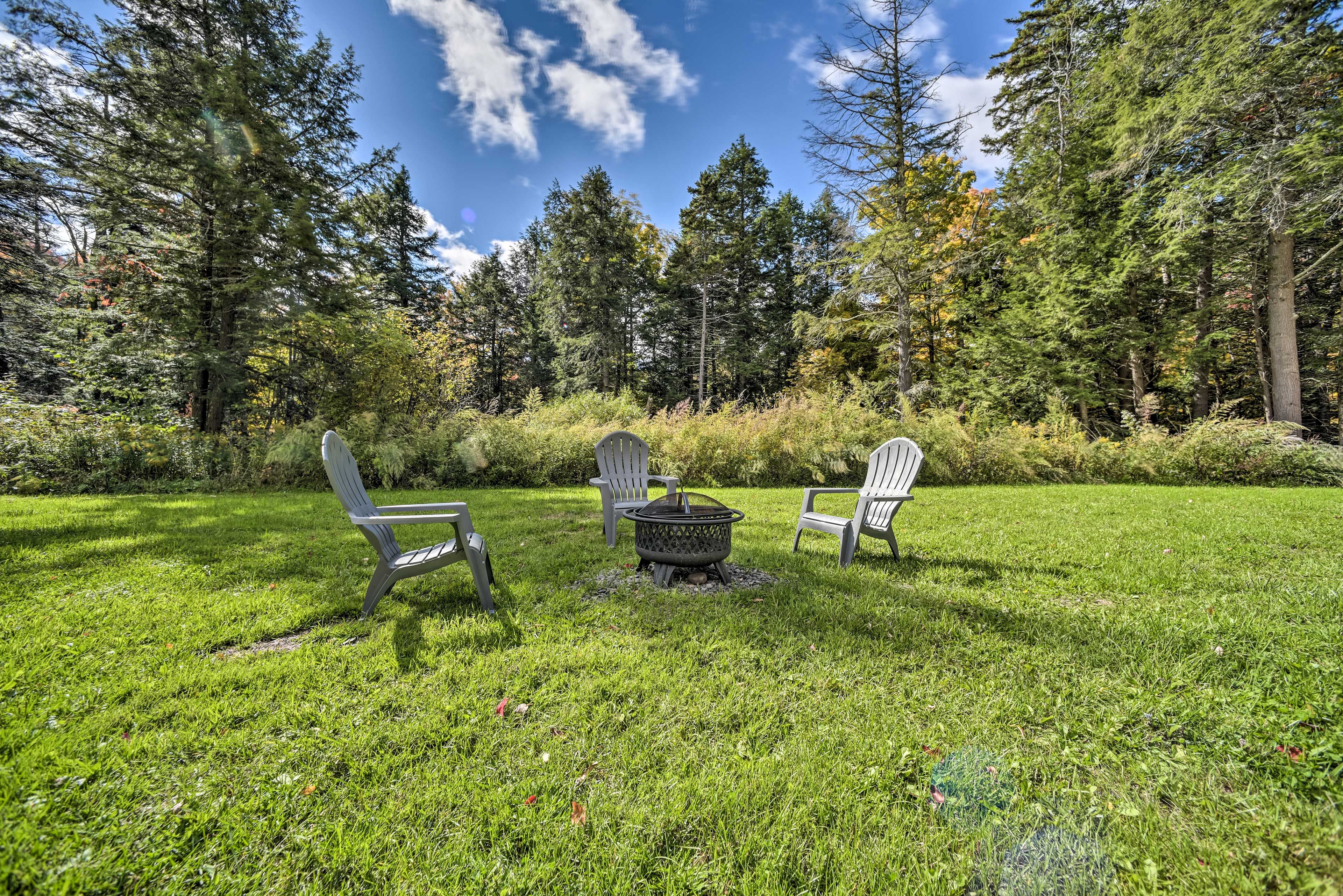 Wooded Yard | Fire Pit