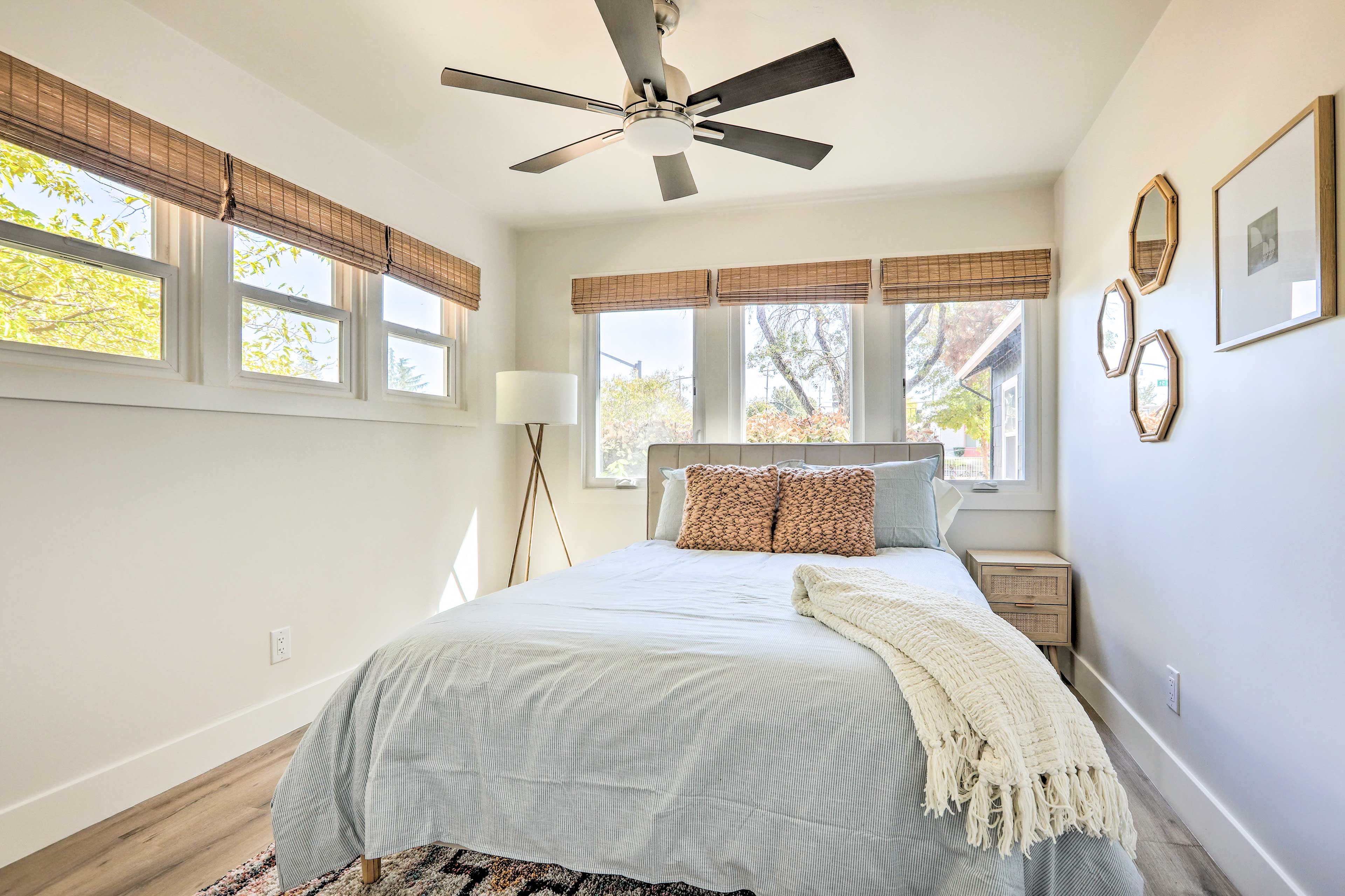 Bedroom 2 | Main Level | Queen Bed