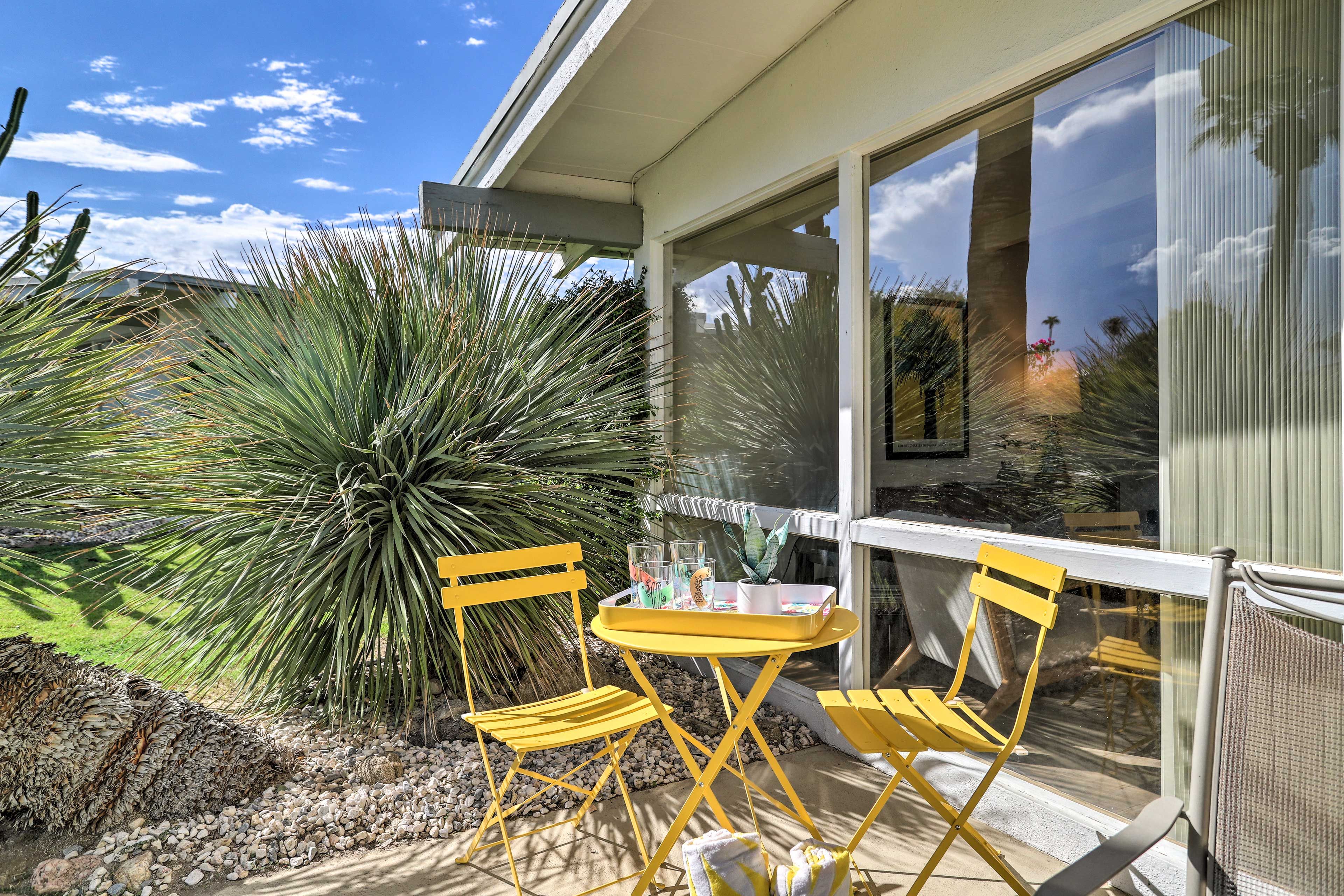 Patio | Beach Towels Provided
