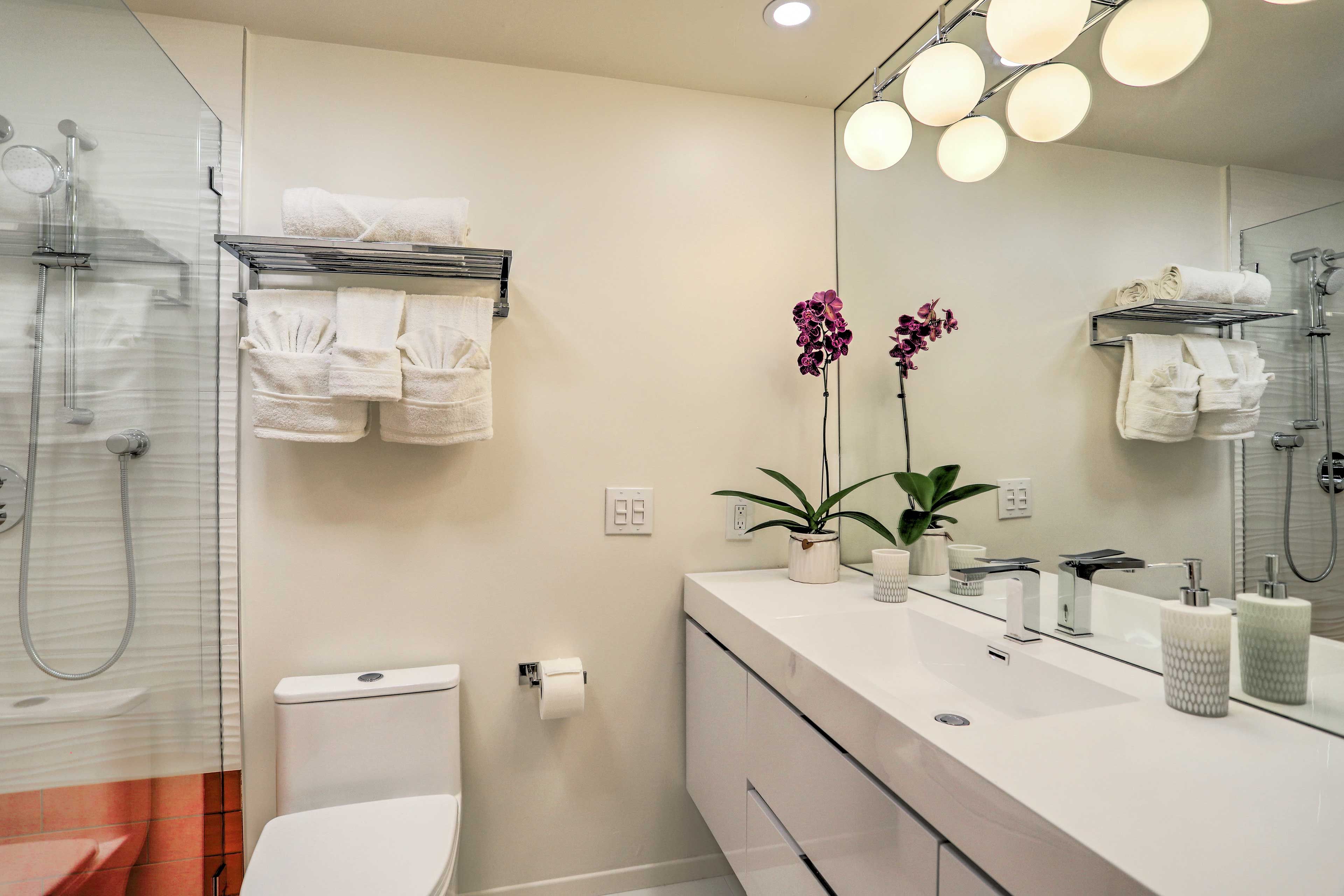 Bathroom | Towels Provided