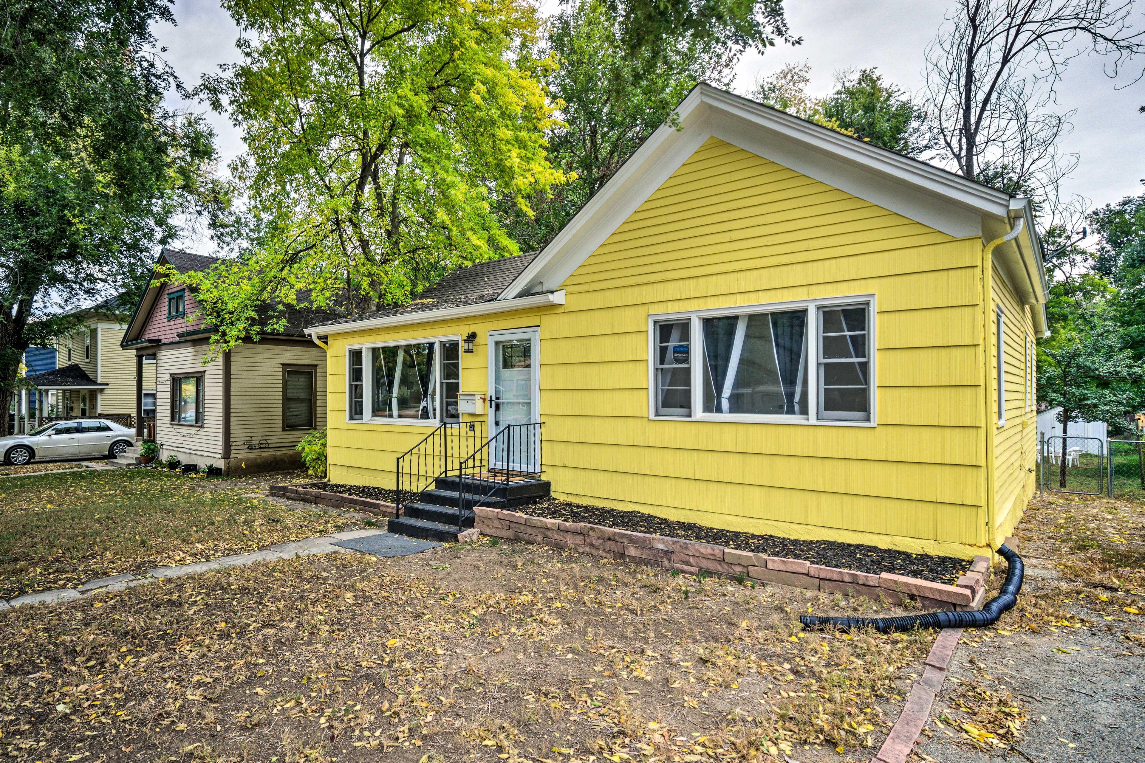 Exterior | Driveway (2 Vehicles) | Free Street Parking