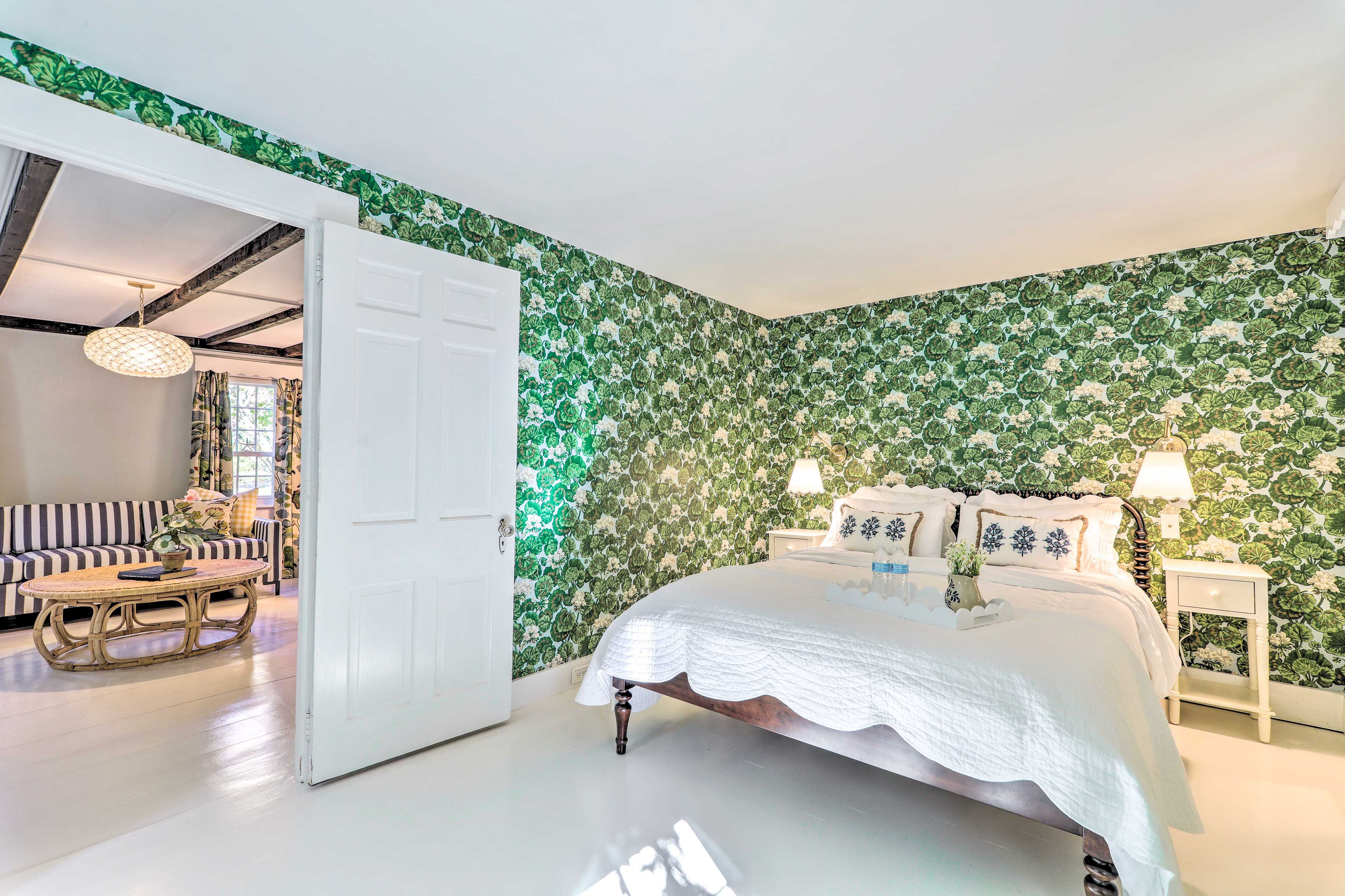 Bedroom 1 | Queen Bed | Linens Provided