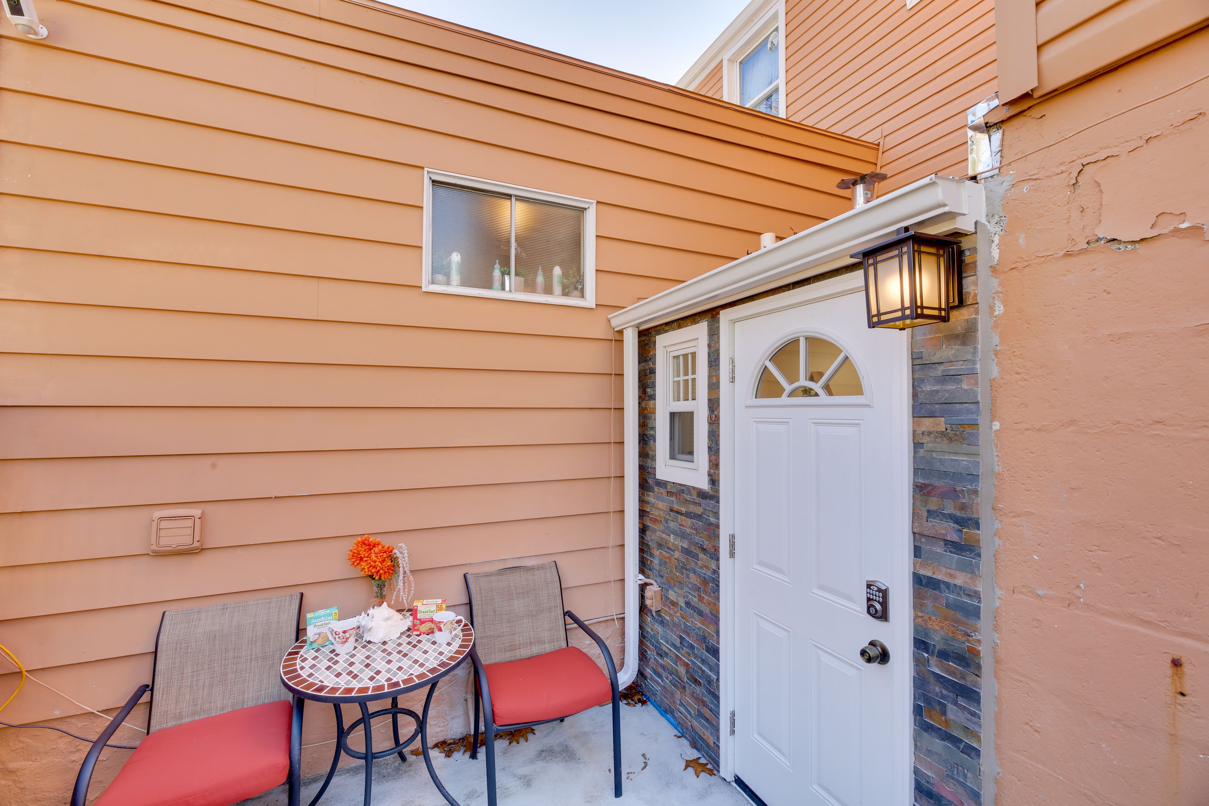 Studio Exterior | Furnished Patio | Dining Area