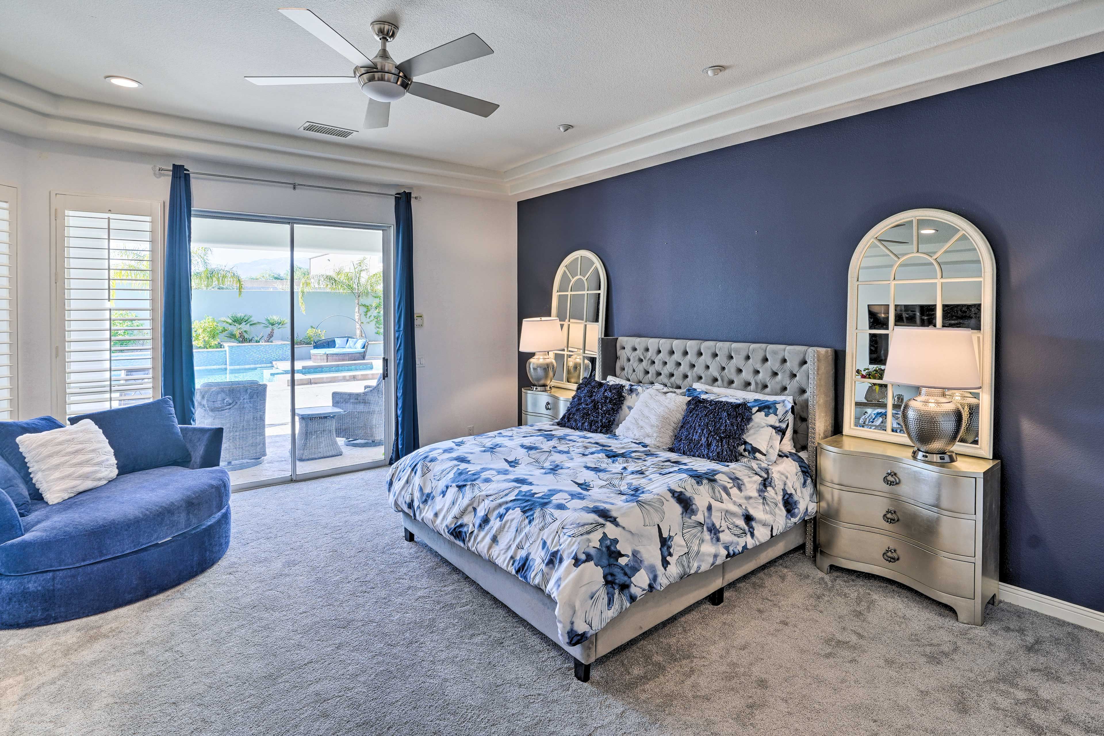 Bedroom 1 | King Bed | Linens Provided | En-Suite Bathroom