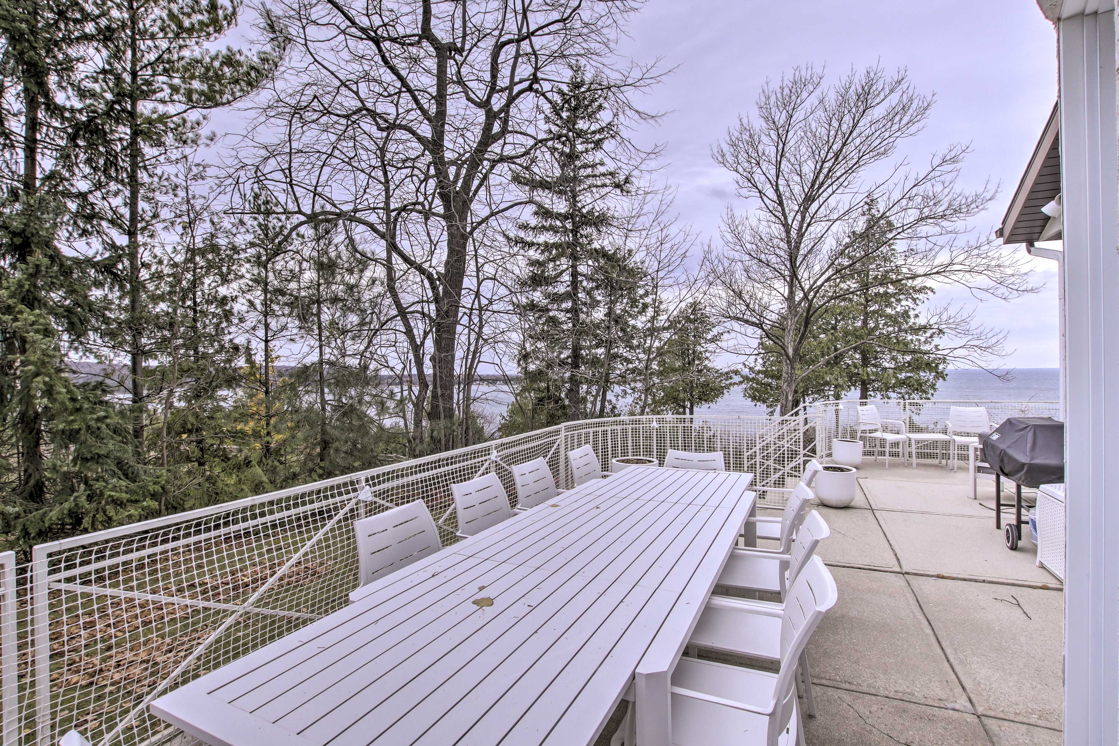 Outdoor Dining Area | 1st Floor | Stairs Required for Backyard Access