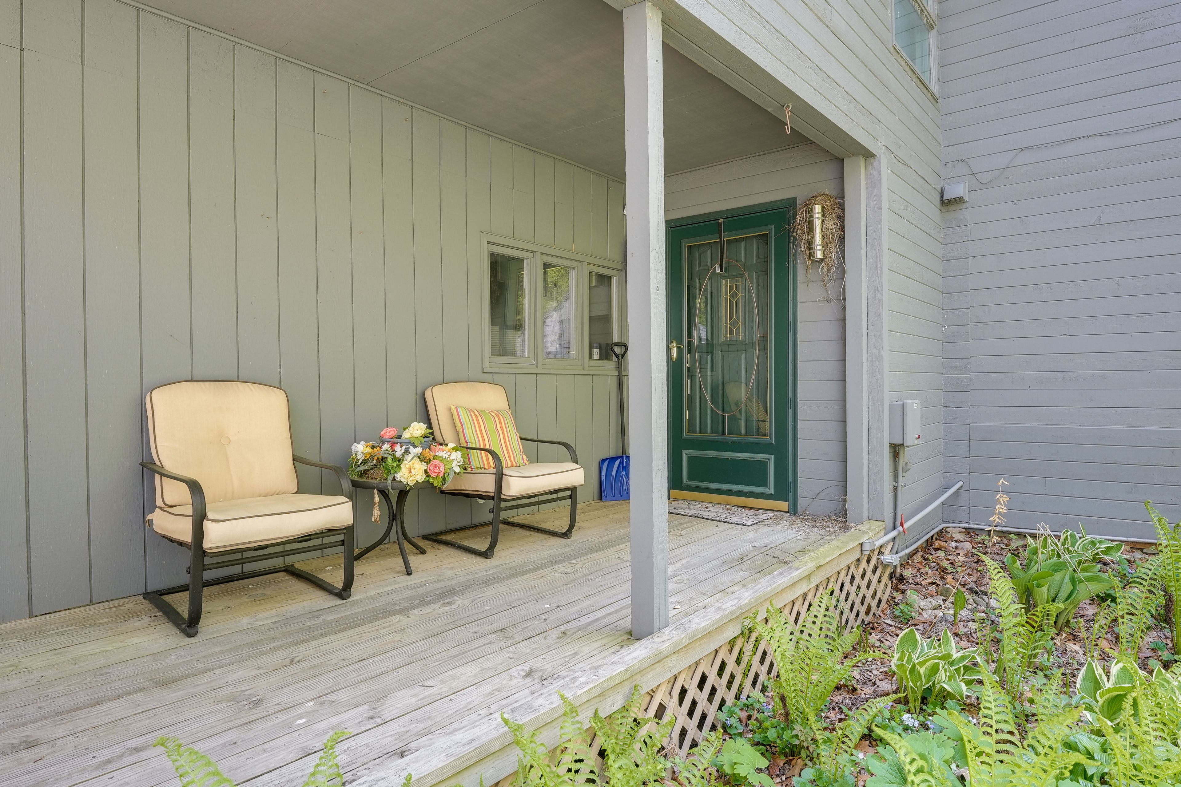 Front Entry Porch