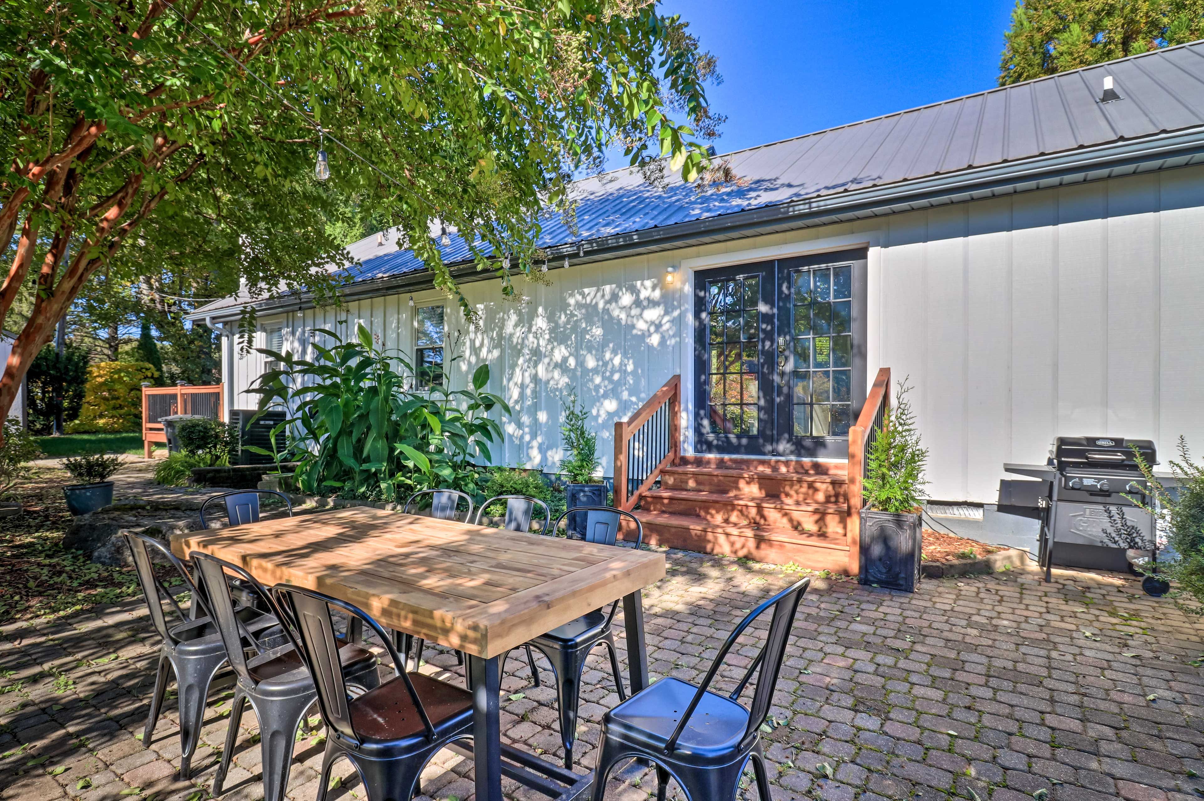 Mills River Vacation Rental | 3BR | 2BA | Step-Free Access | 1,750 Sq Ft