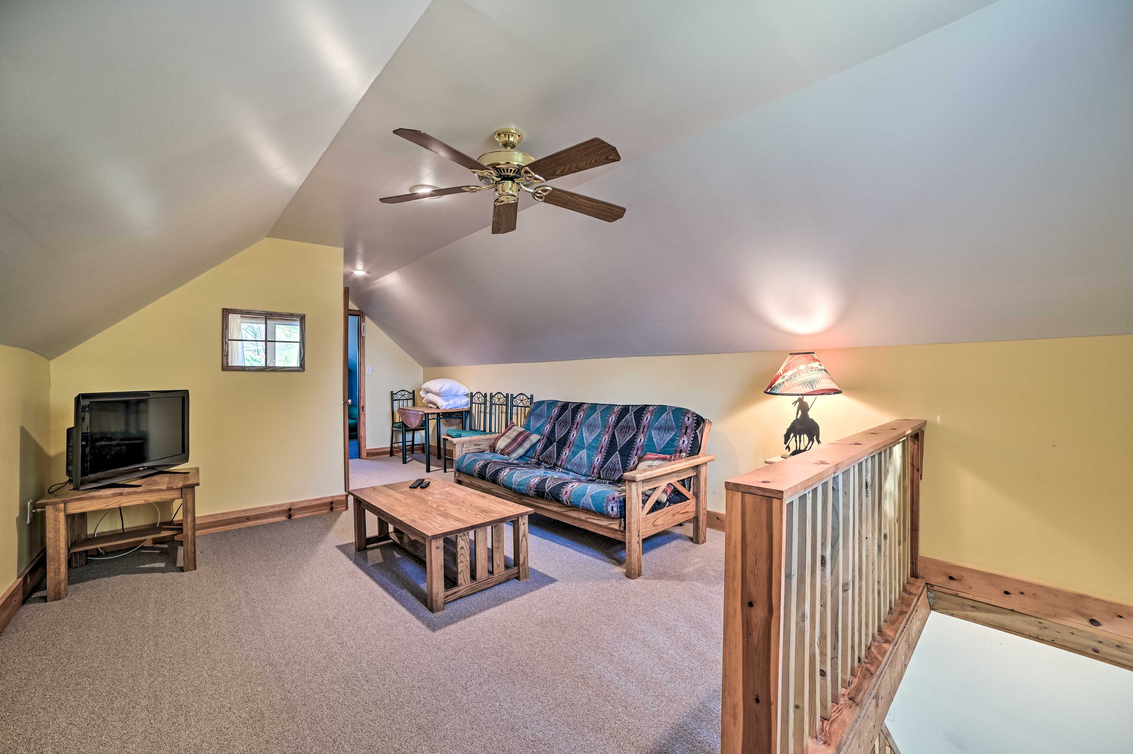 Garage Living Room | Full Futon | Dining Nook | 2nd Floor