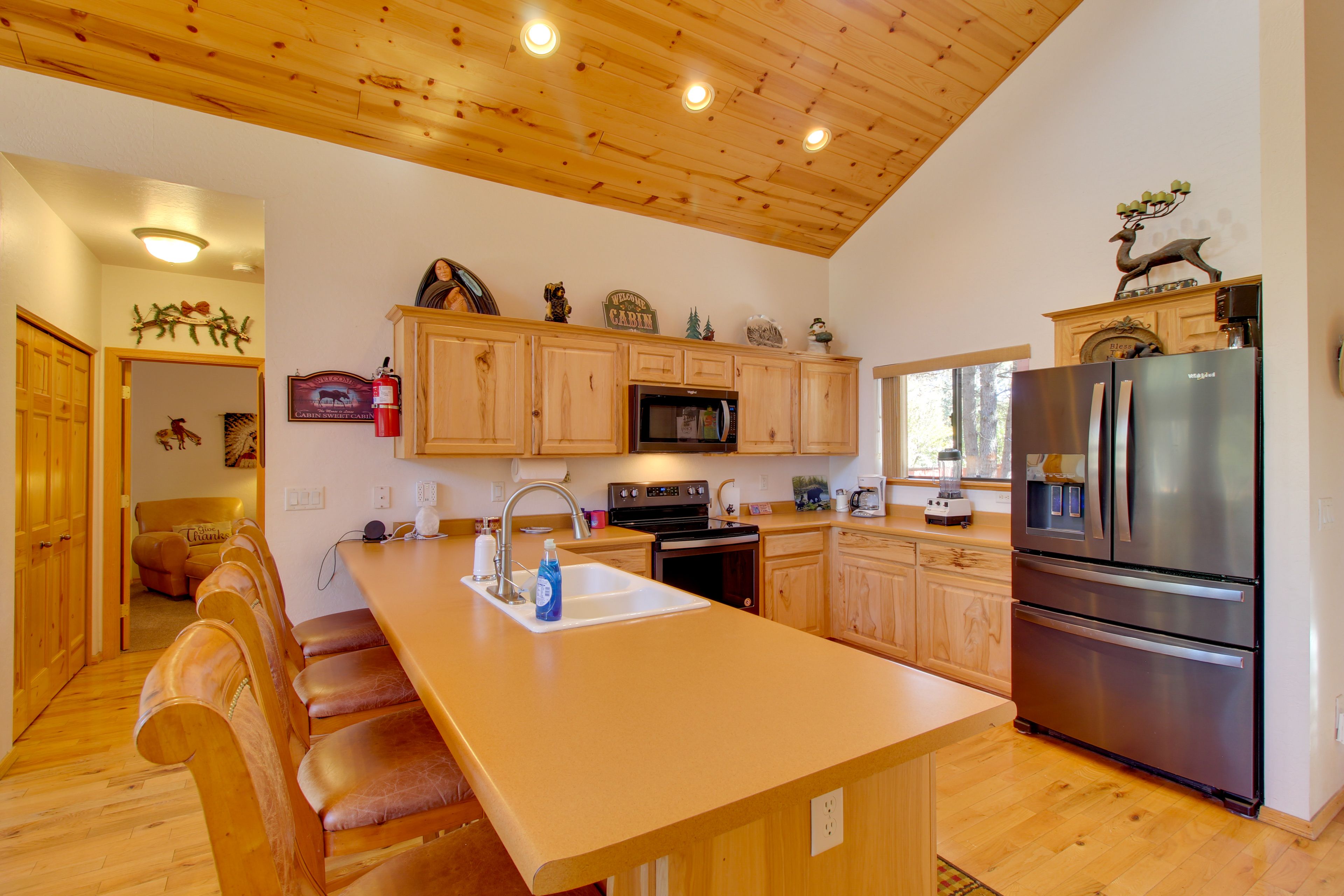 Kitchen | Coffee Maker | Dishwasher