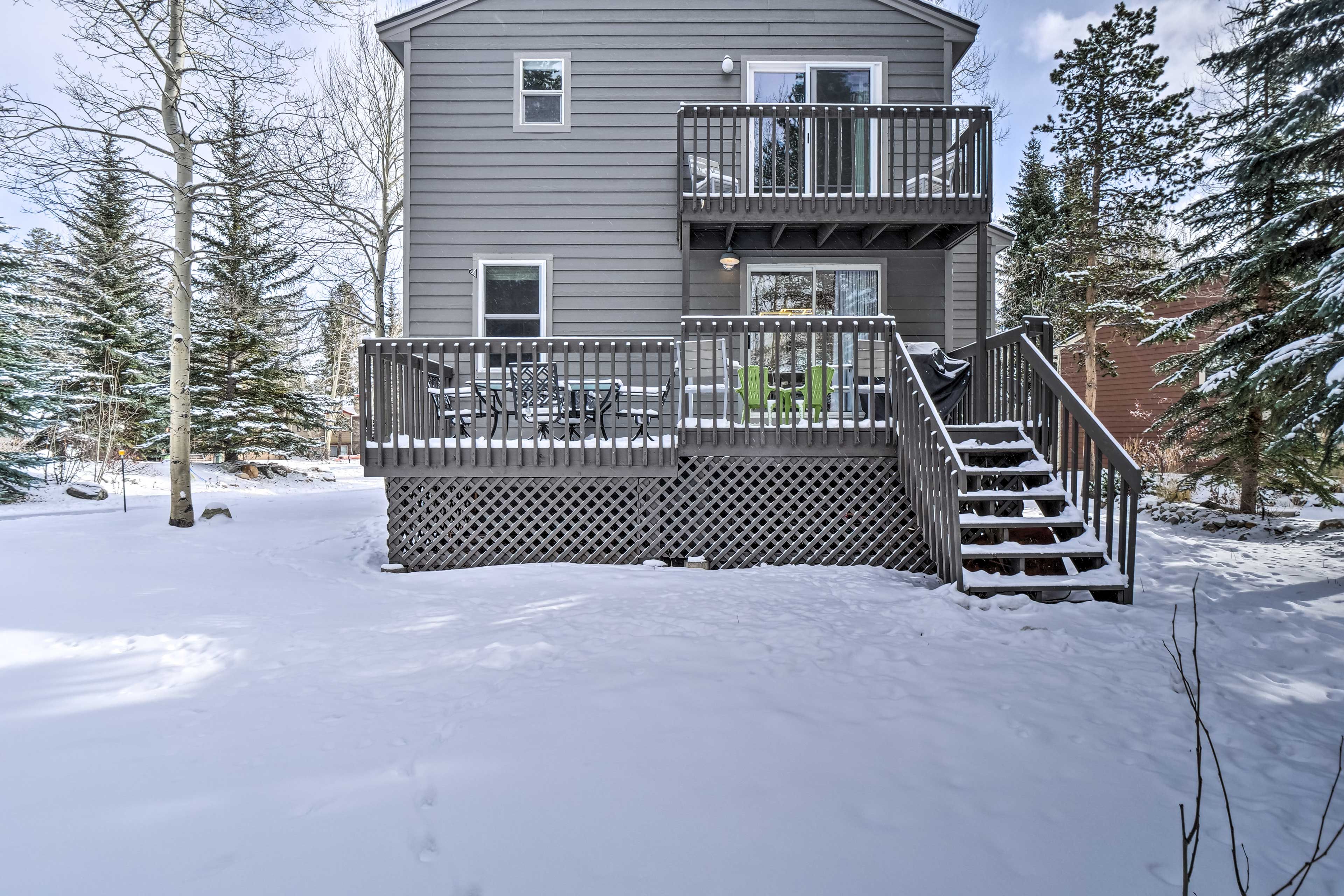 House Exterior | EV Charger (Garage)