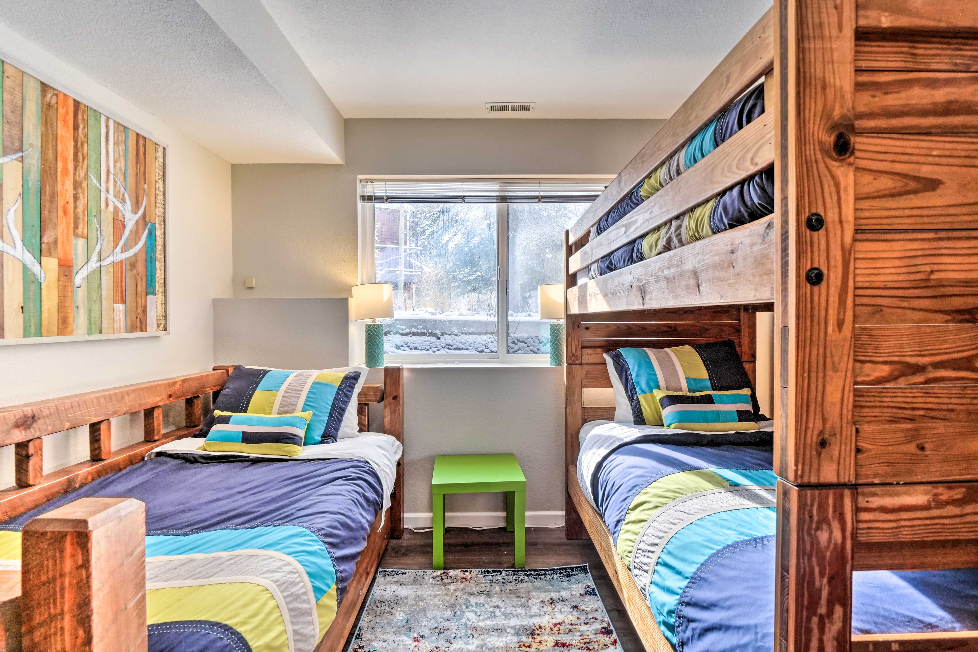 Bedroom 3 | Twin Bunk Bed, Twin Bed w/ Twin Trundle