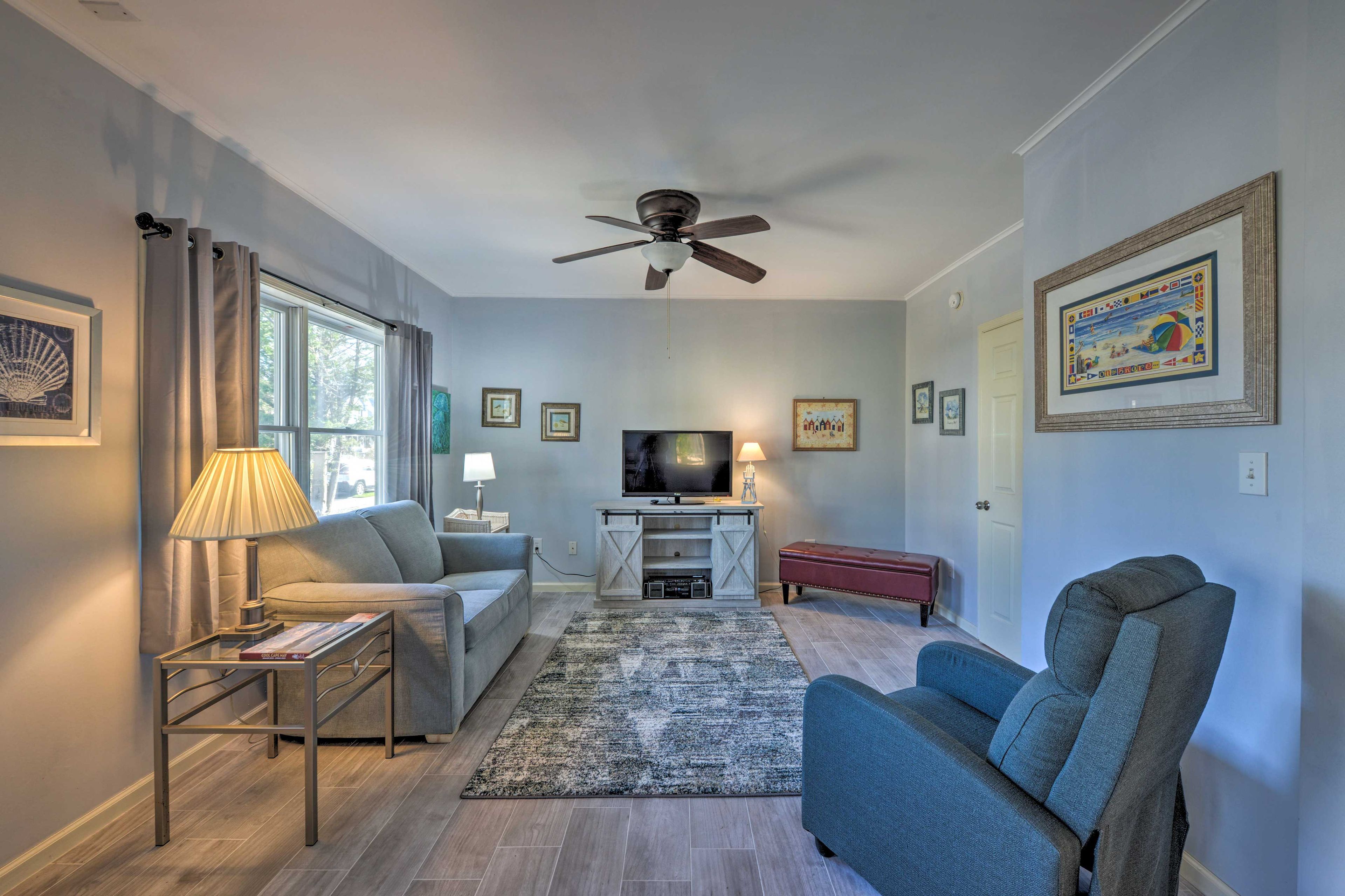 Living Room | Main Floor | Smart TV w/ Streaming Services