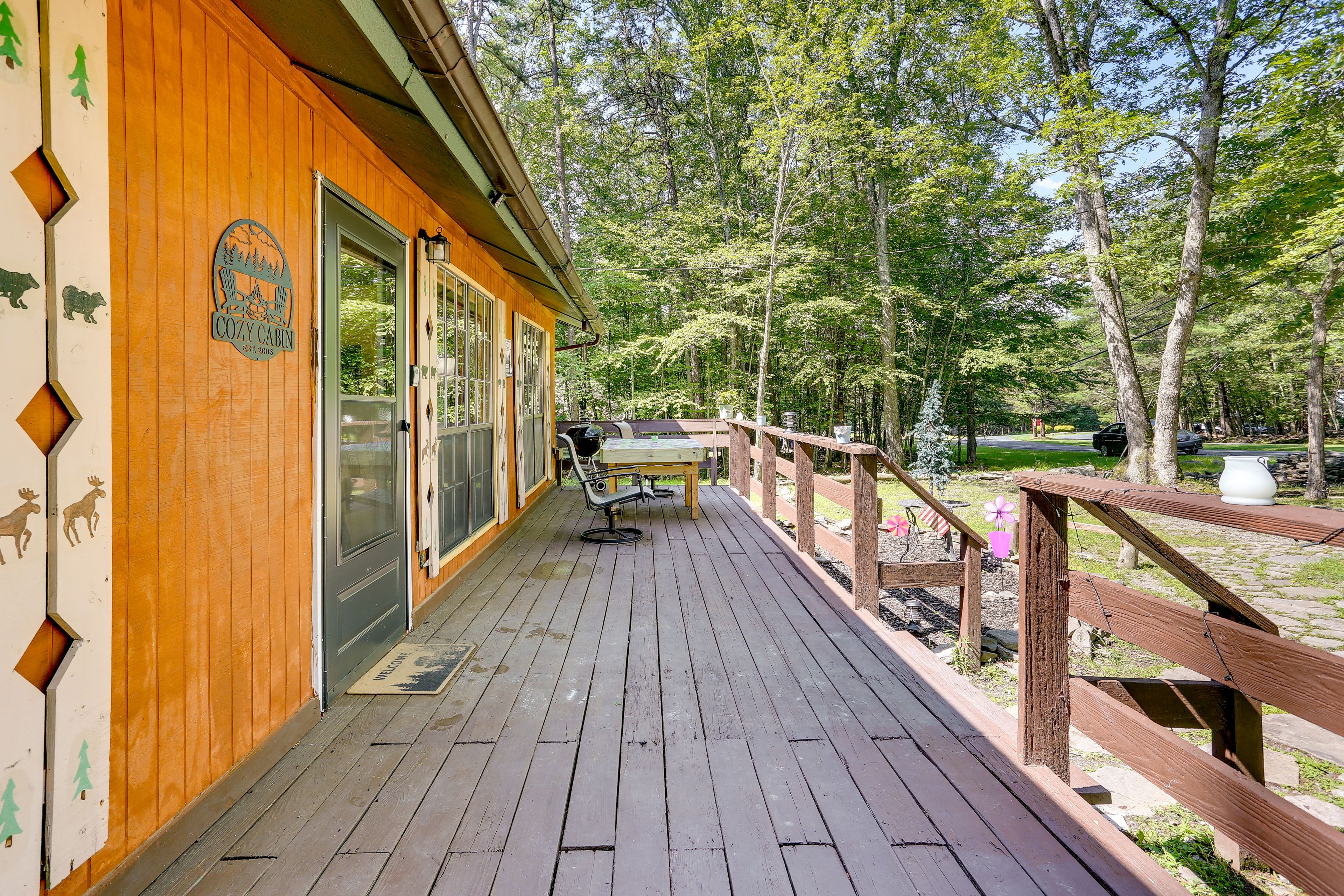 Private Deck | Charcoal Grill | Dining Area