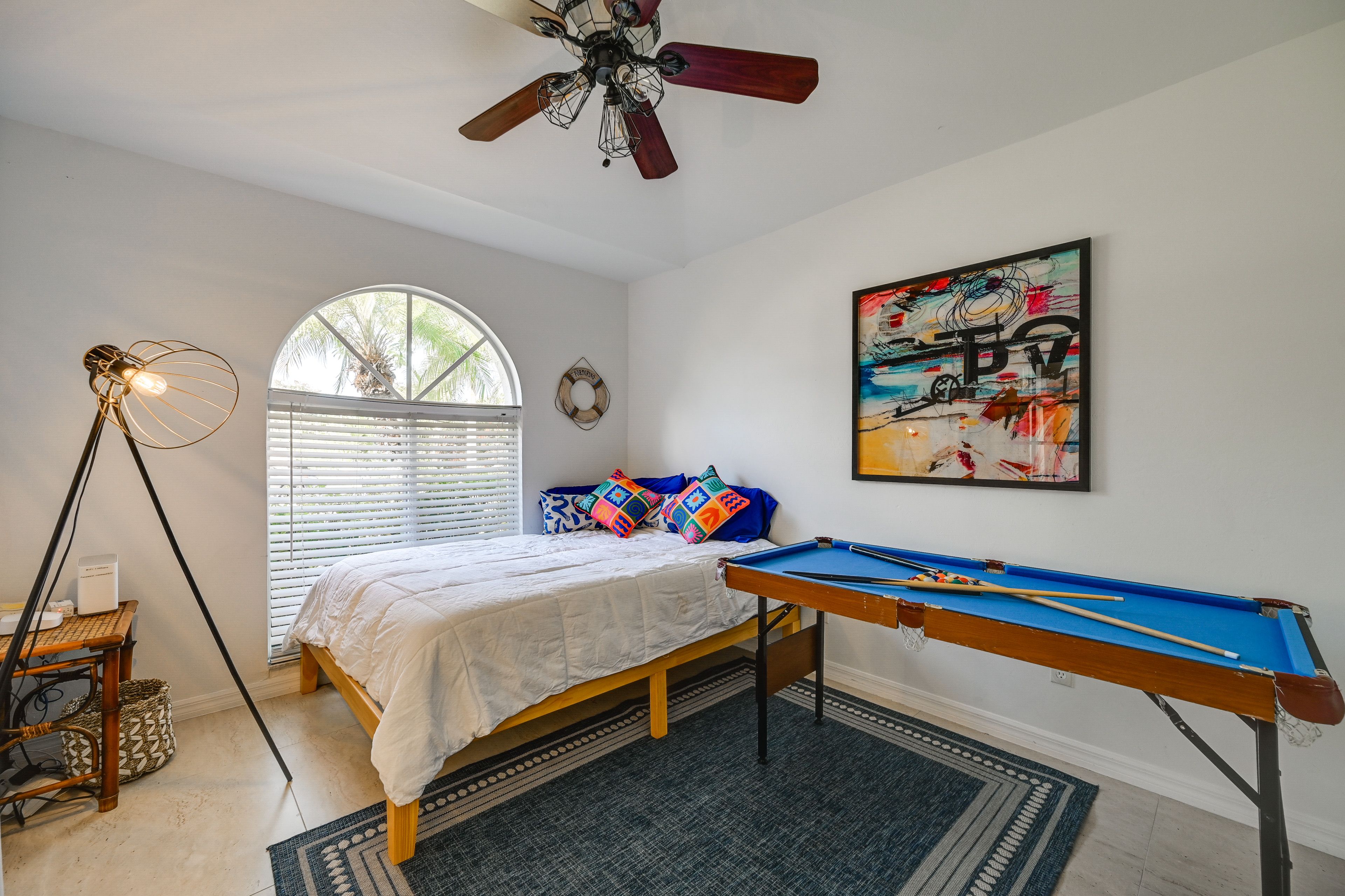 Bedroom 1 (Game Room) | Full Bed | 1st Floor