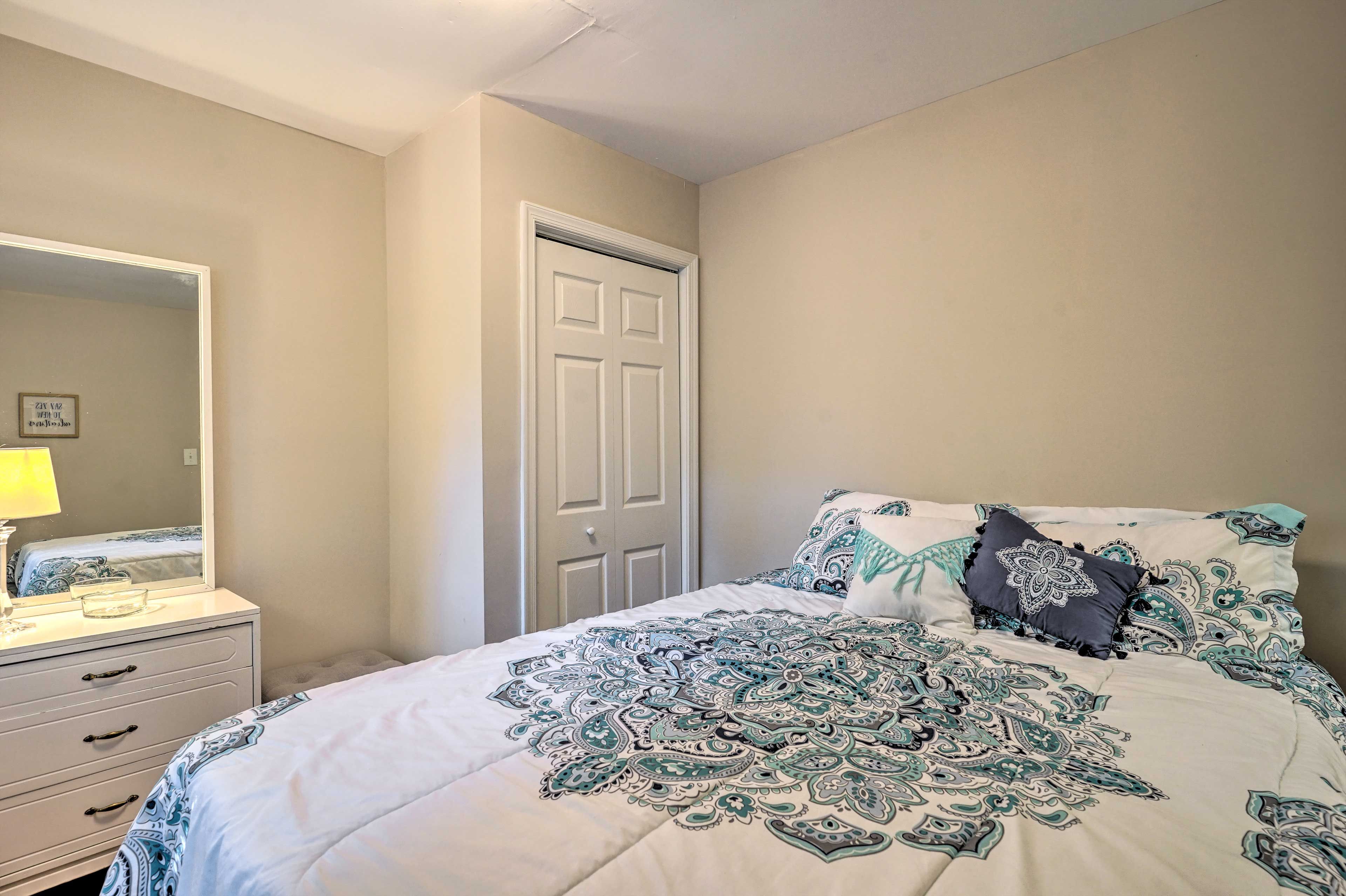 Bedroom 3 | Queen Bed | Linens Provided