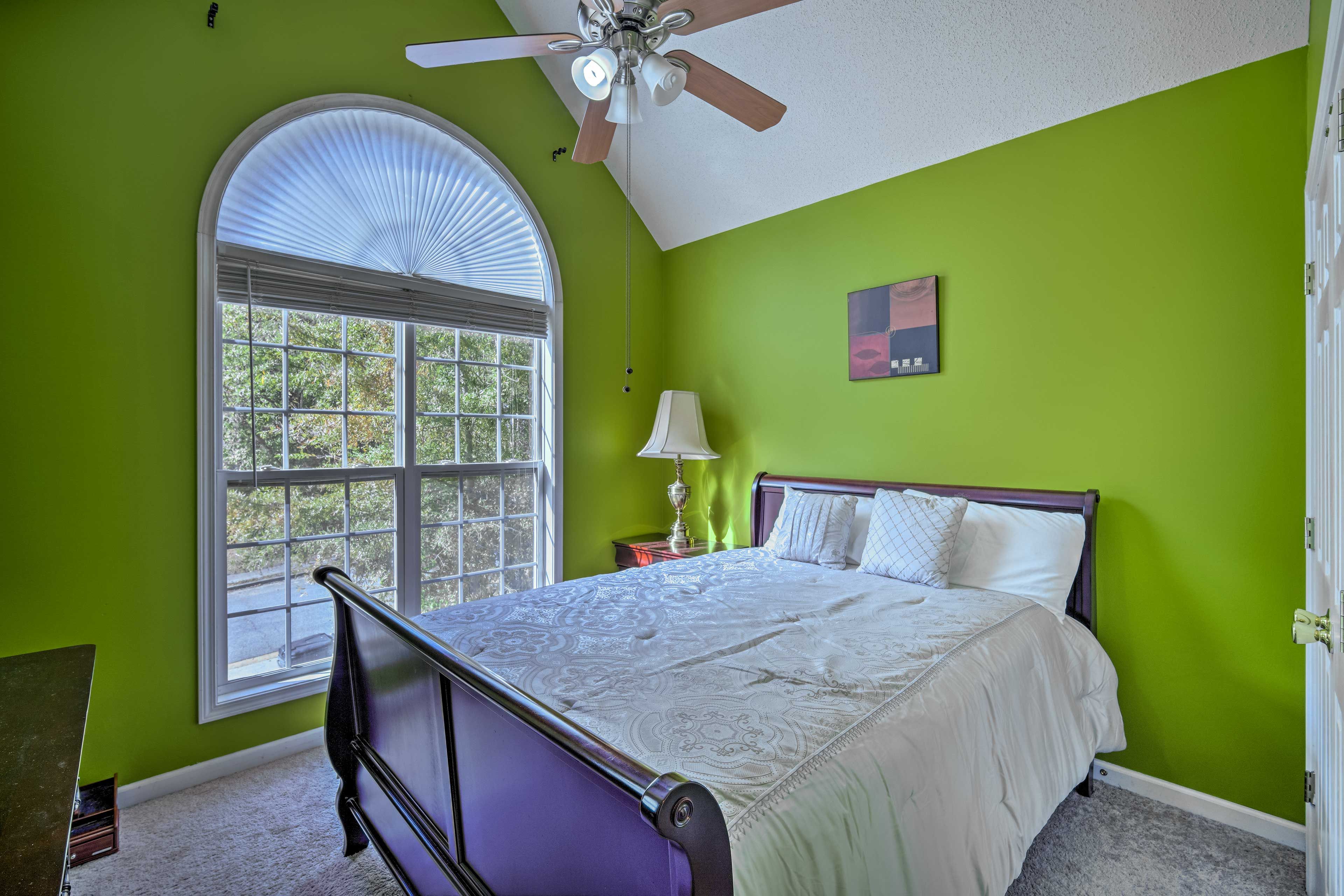 Bedroom 2 | Queen Bed | Main Level