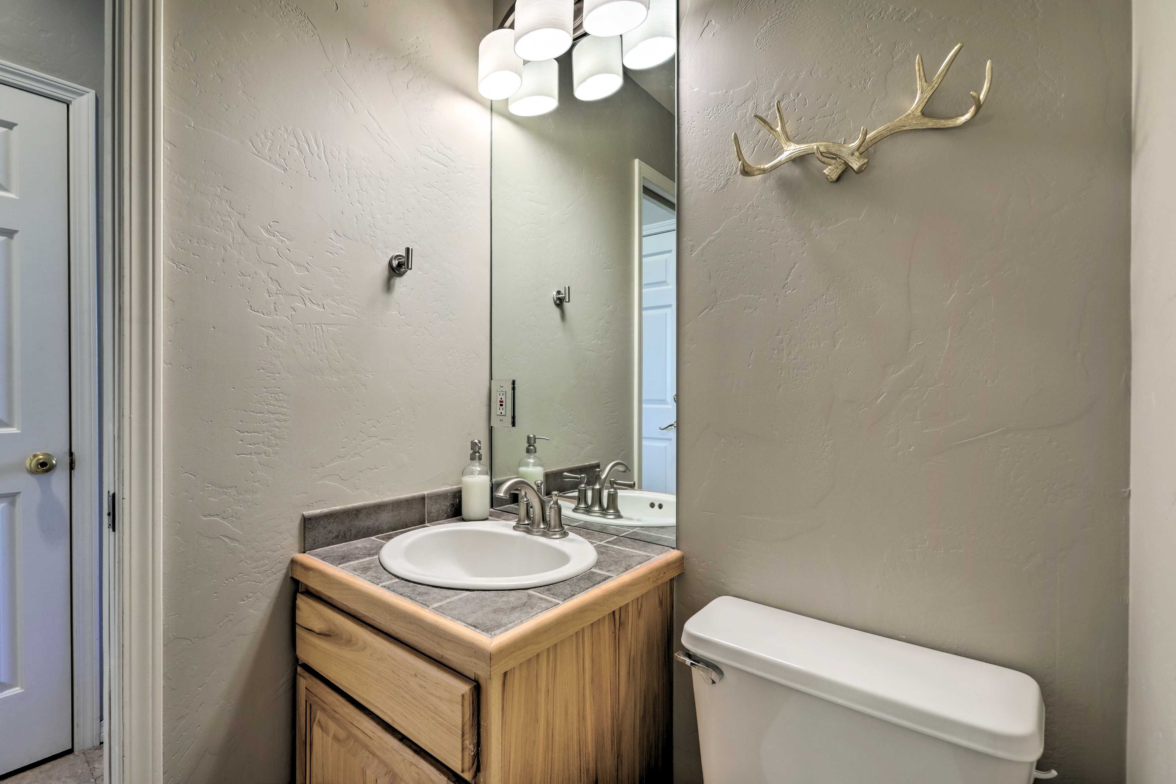 Half Bathroom | 2nd Floor