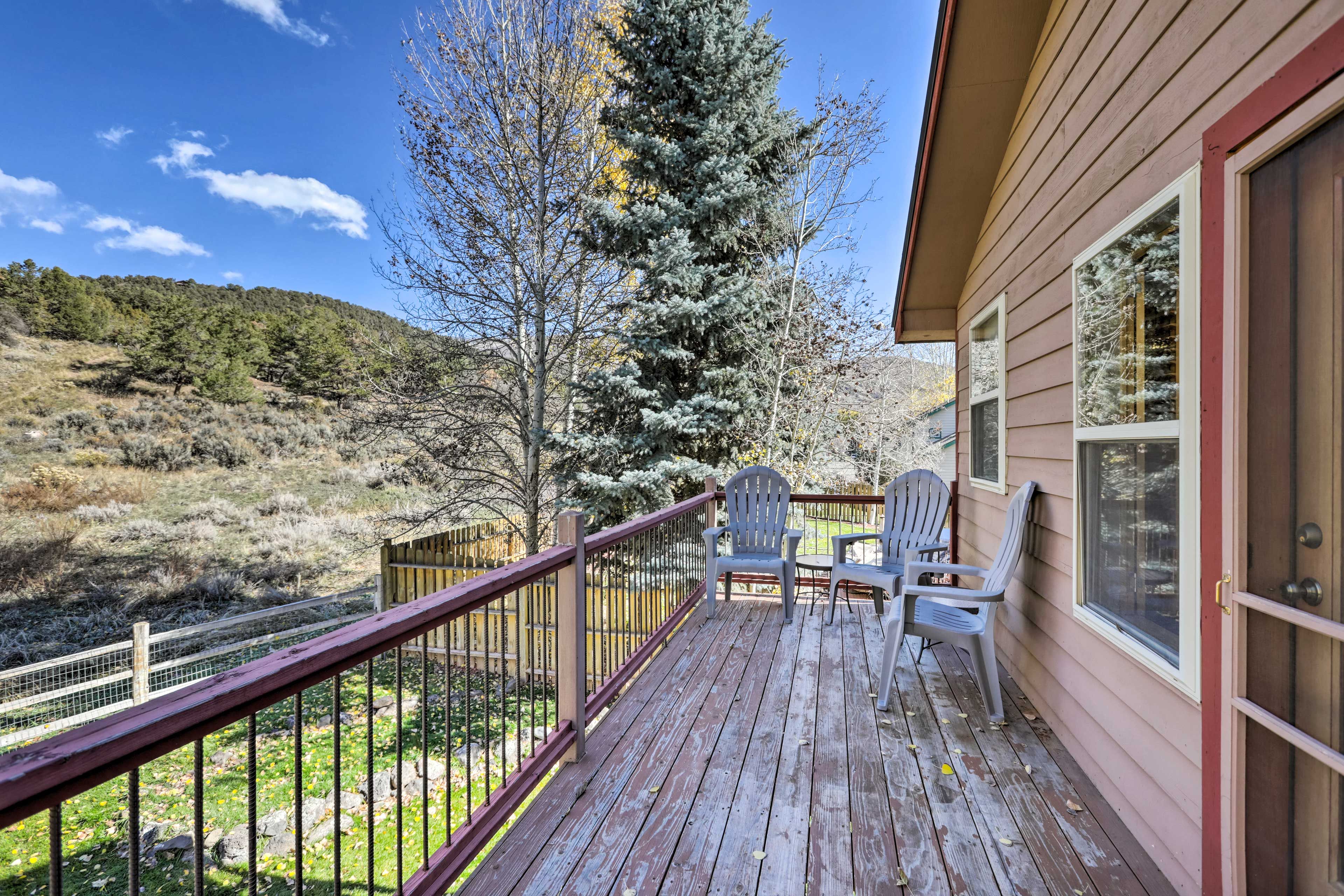 Balcony | Outdoor Seating