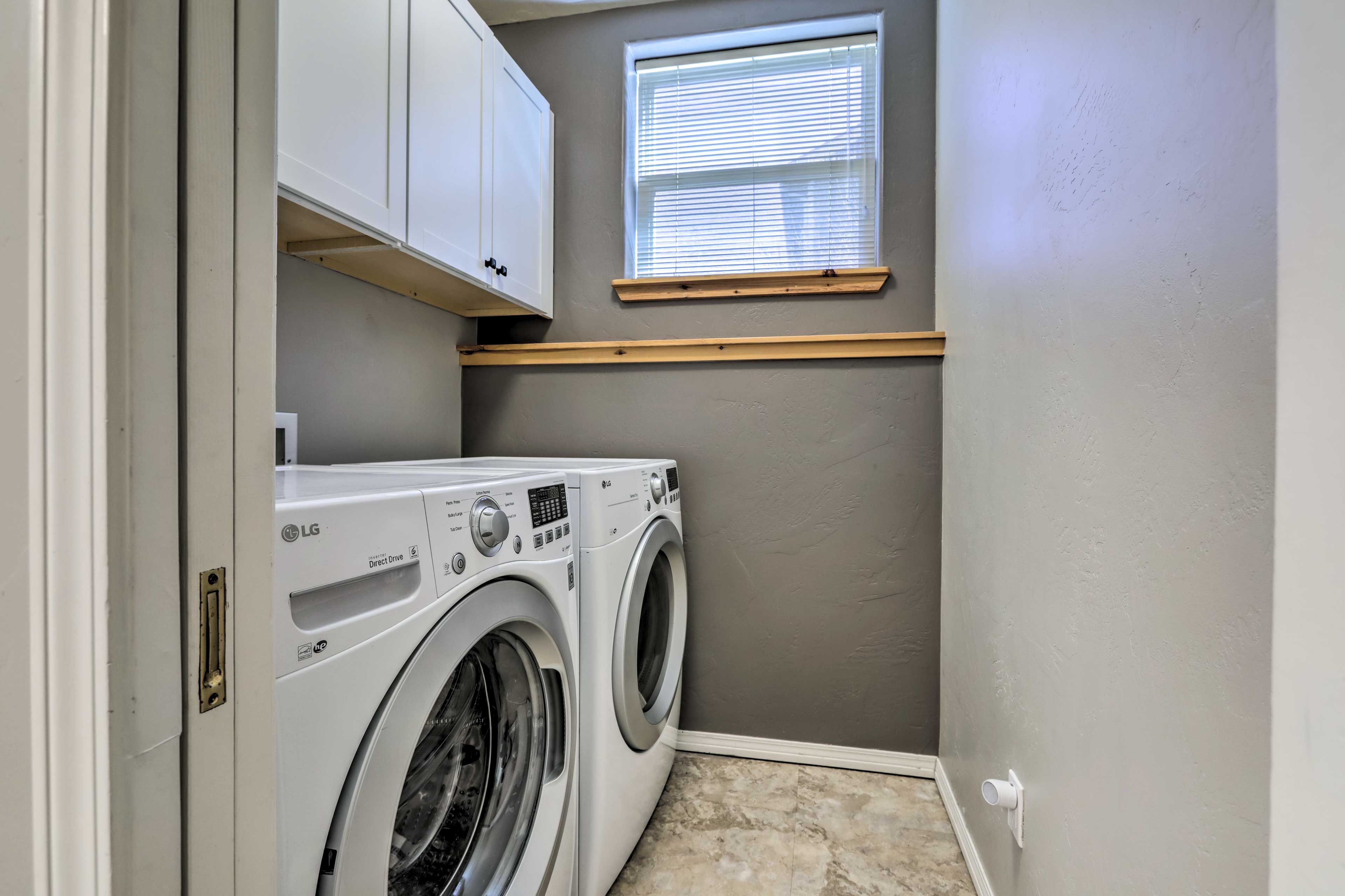 Laundry Area | 2nd Floor | Washer/Dryer | Trash Bags/Paper Towels