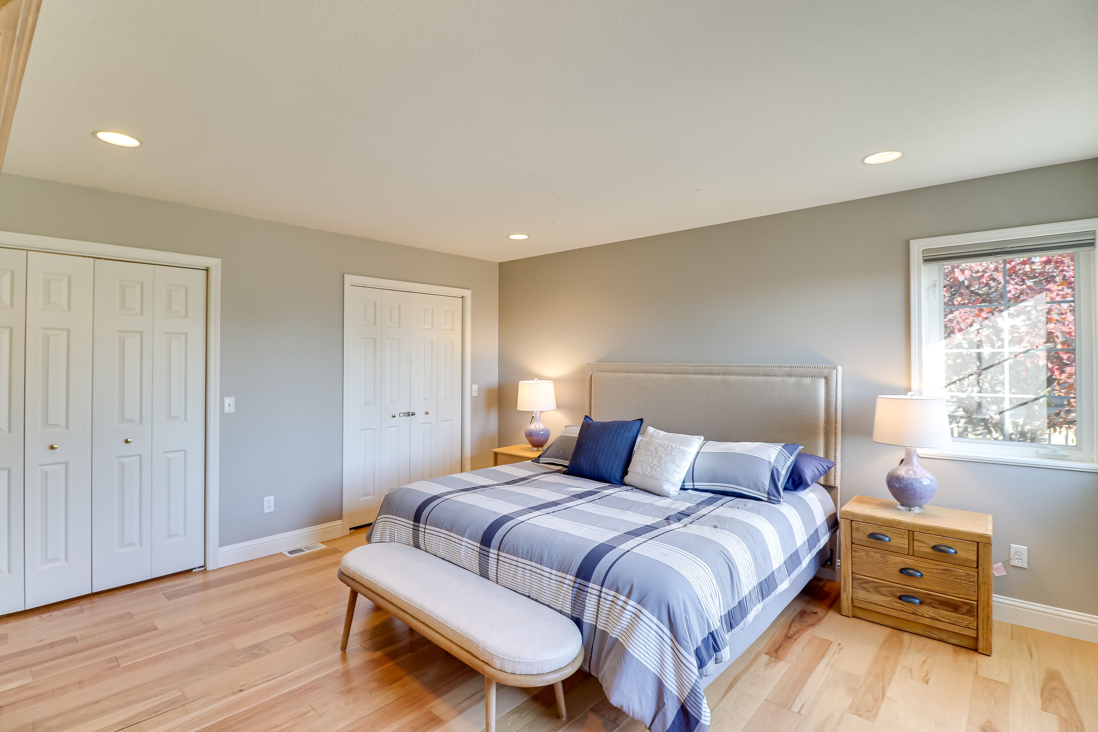 Bedroom 1 | King Bed | 2nd Floor | Linens Provided