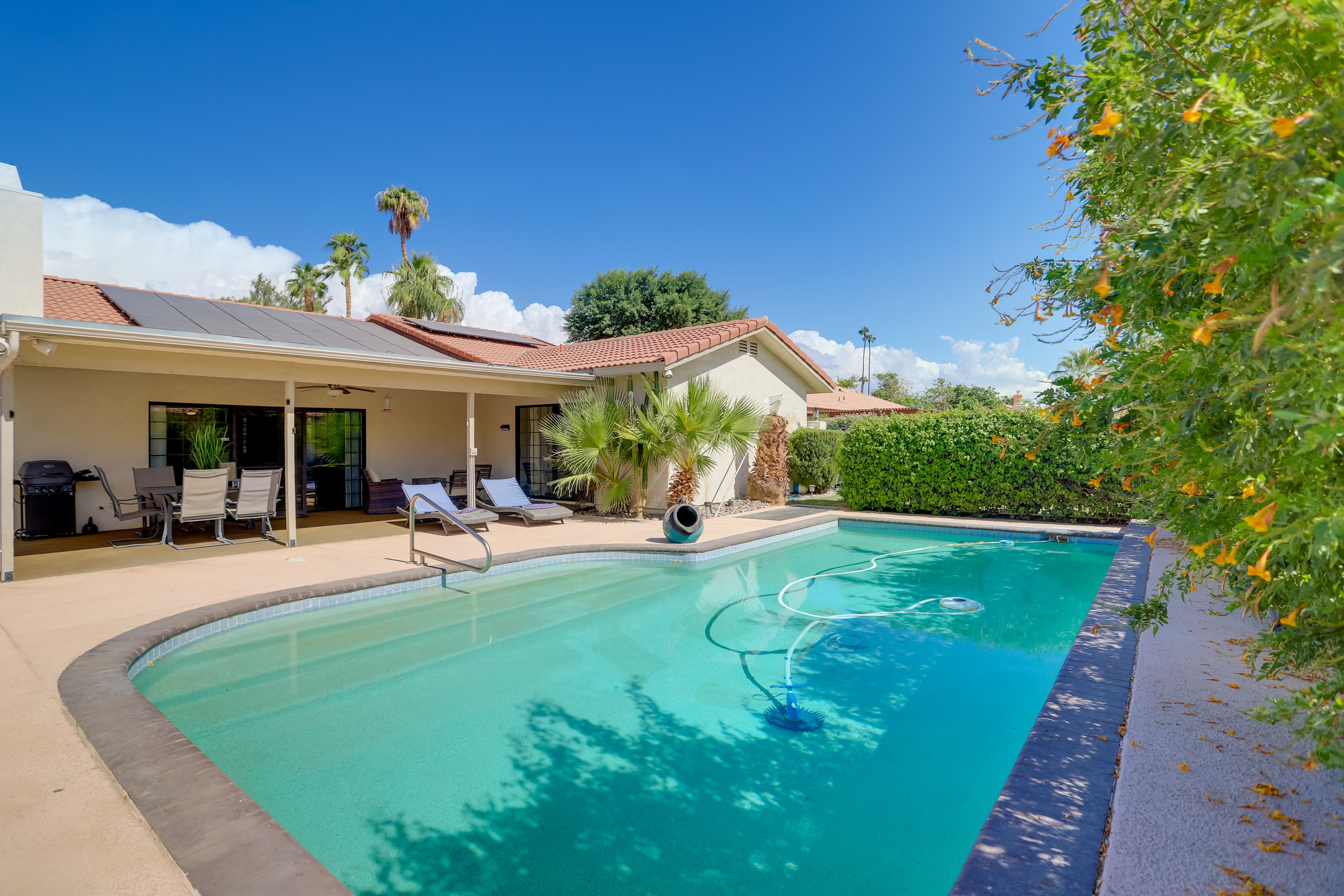 Indio Vacation Rental | 3BR | 2BA | 2,111 Sq Ft | Step-Free Access