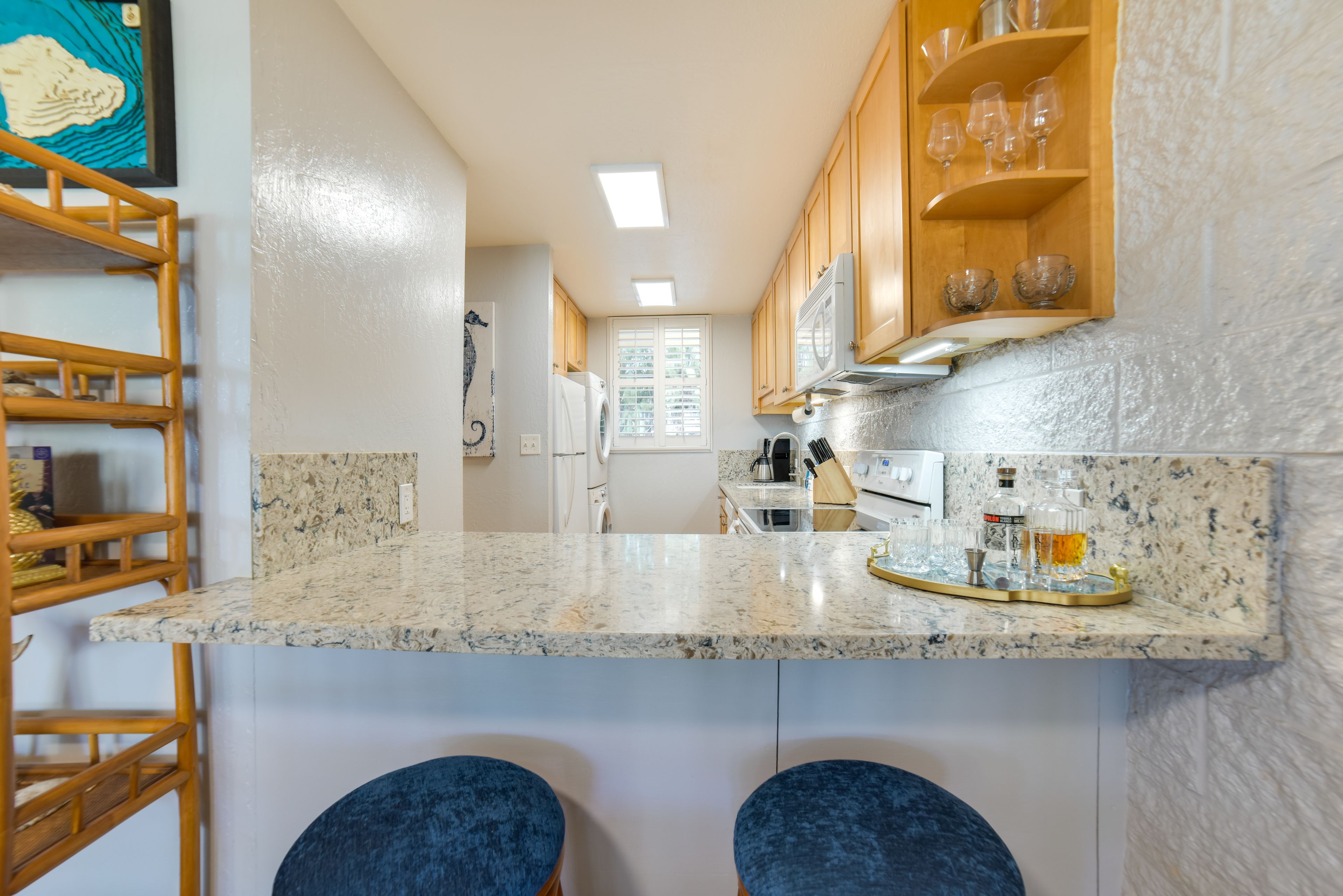 Kitchen | Dishwasher | Drip Coffee Maker | Crockpot | Blender